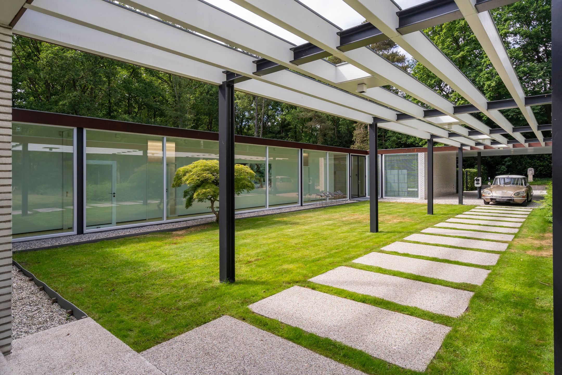 Foto van Lange Wijnen 9, Laren (NH)