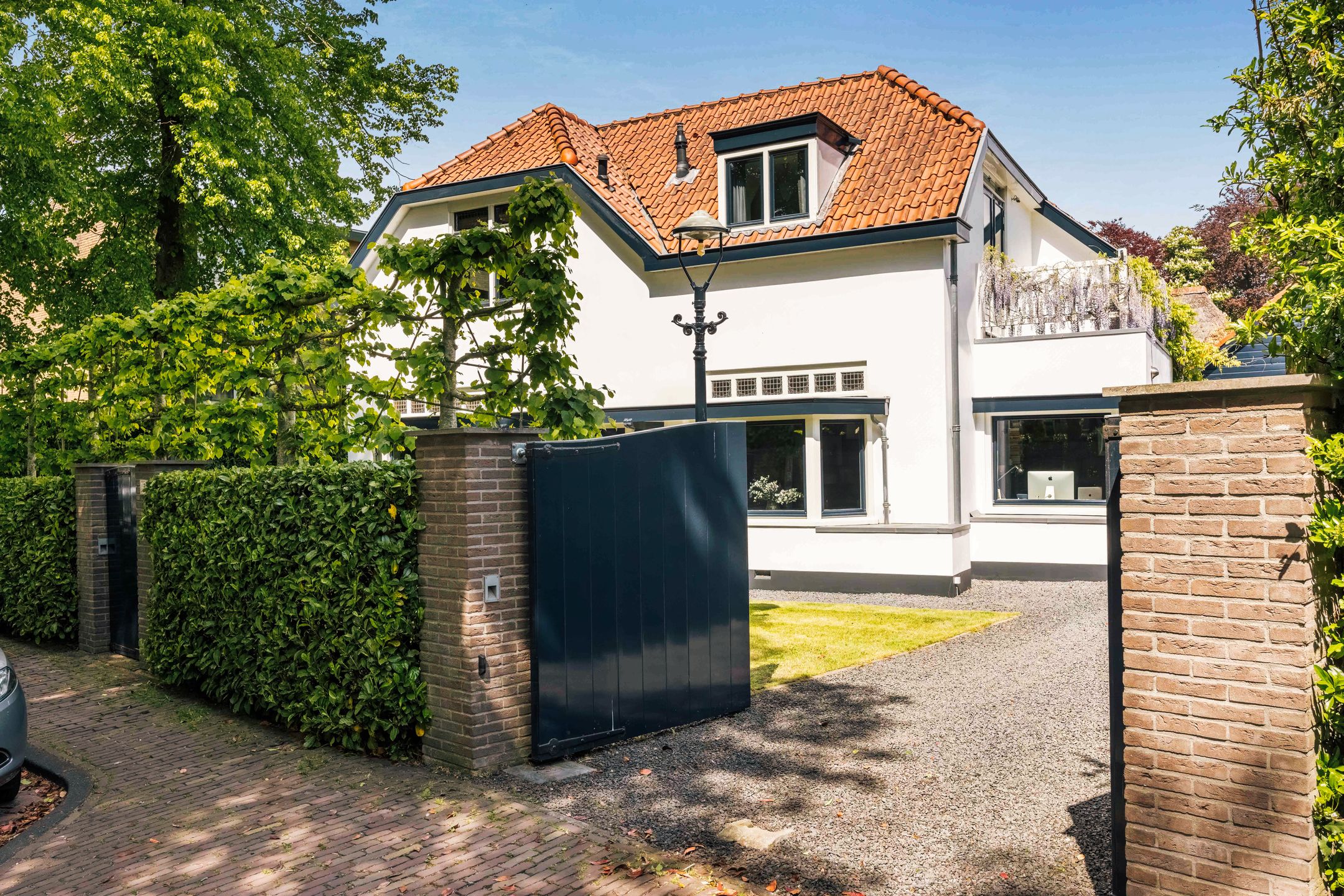 Foto van Kerklaan 43, Laren (NH)