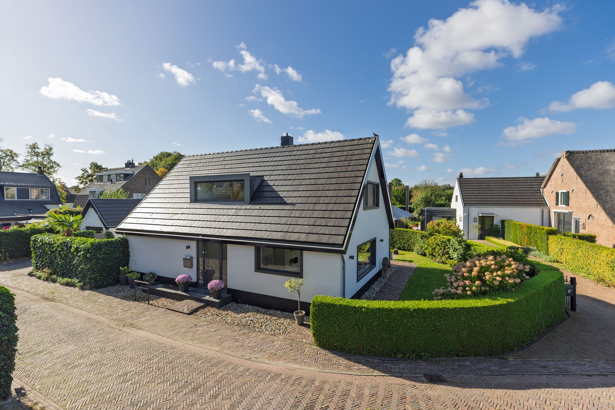 Foto van Hendrik Valkenburglaantje 8, Laren (NH)