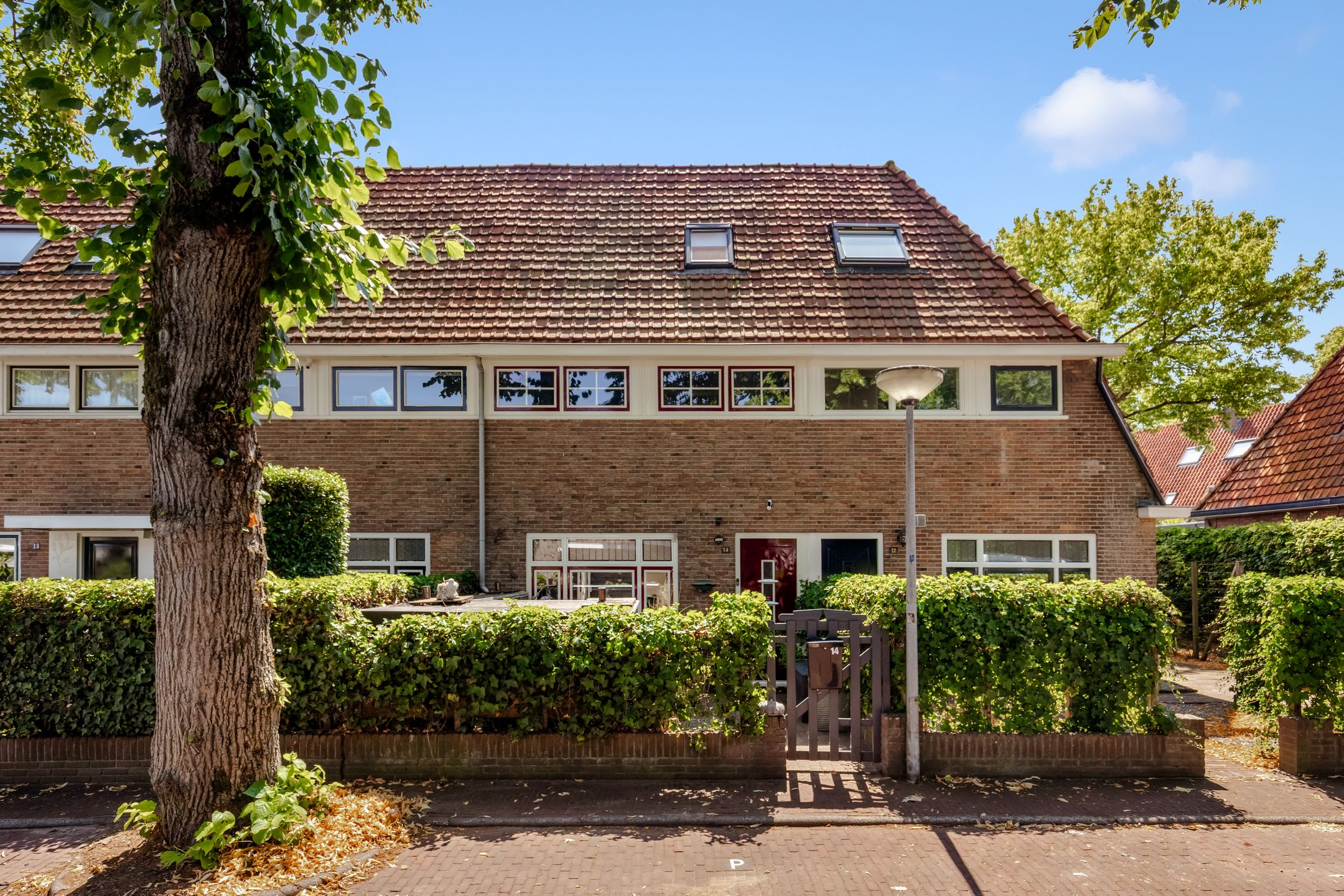 Foto van Dahliastraat 14, Huizen
