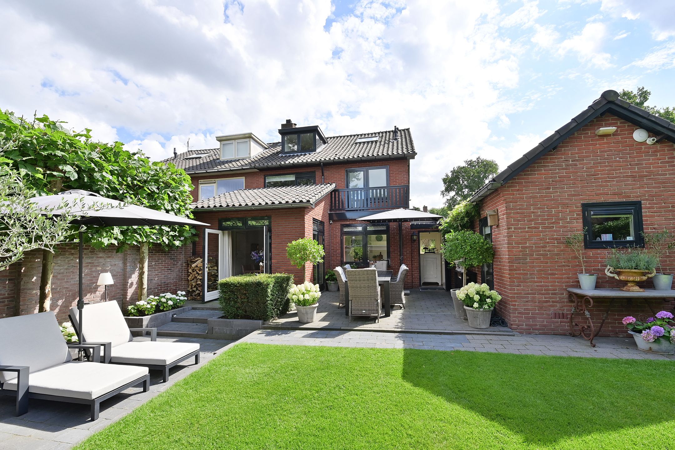 Foto van Beethovenlaan 4, Huizen