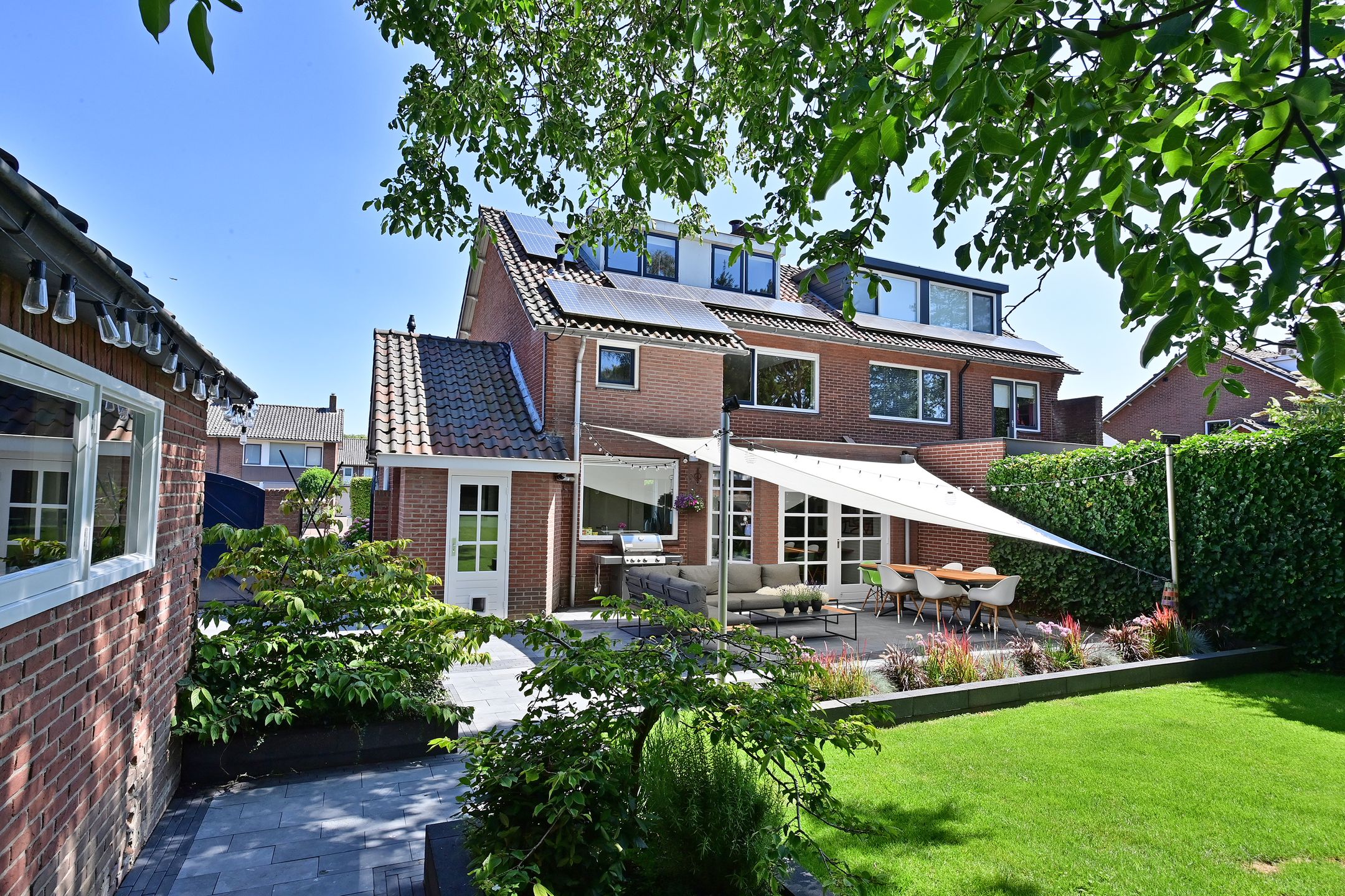 Foto van Van Hogendorplaan 52, Huizen