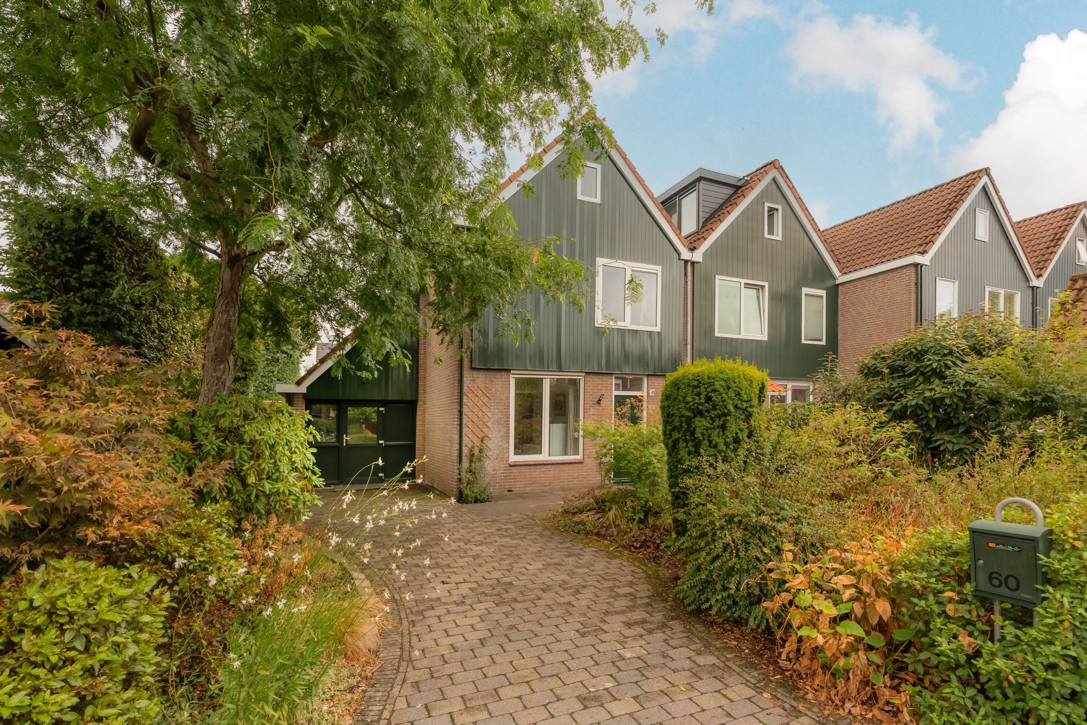 Foto van Eland 60, Huizen
