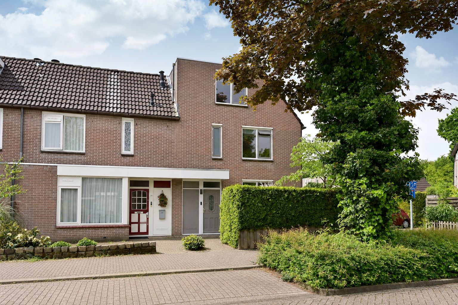 Foto van Brederode 27, Huizen