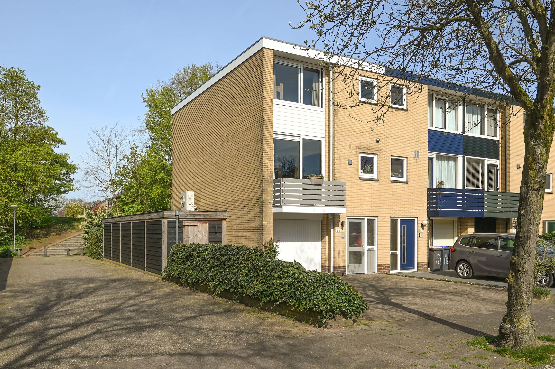 Foto van Lijzij 114, Huizen