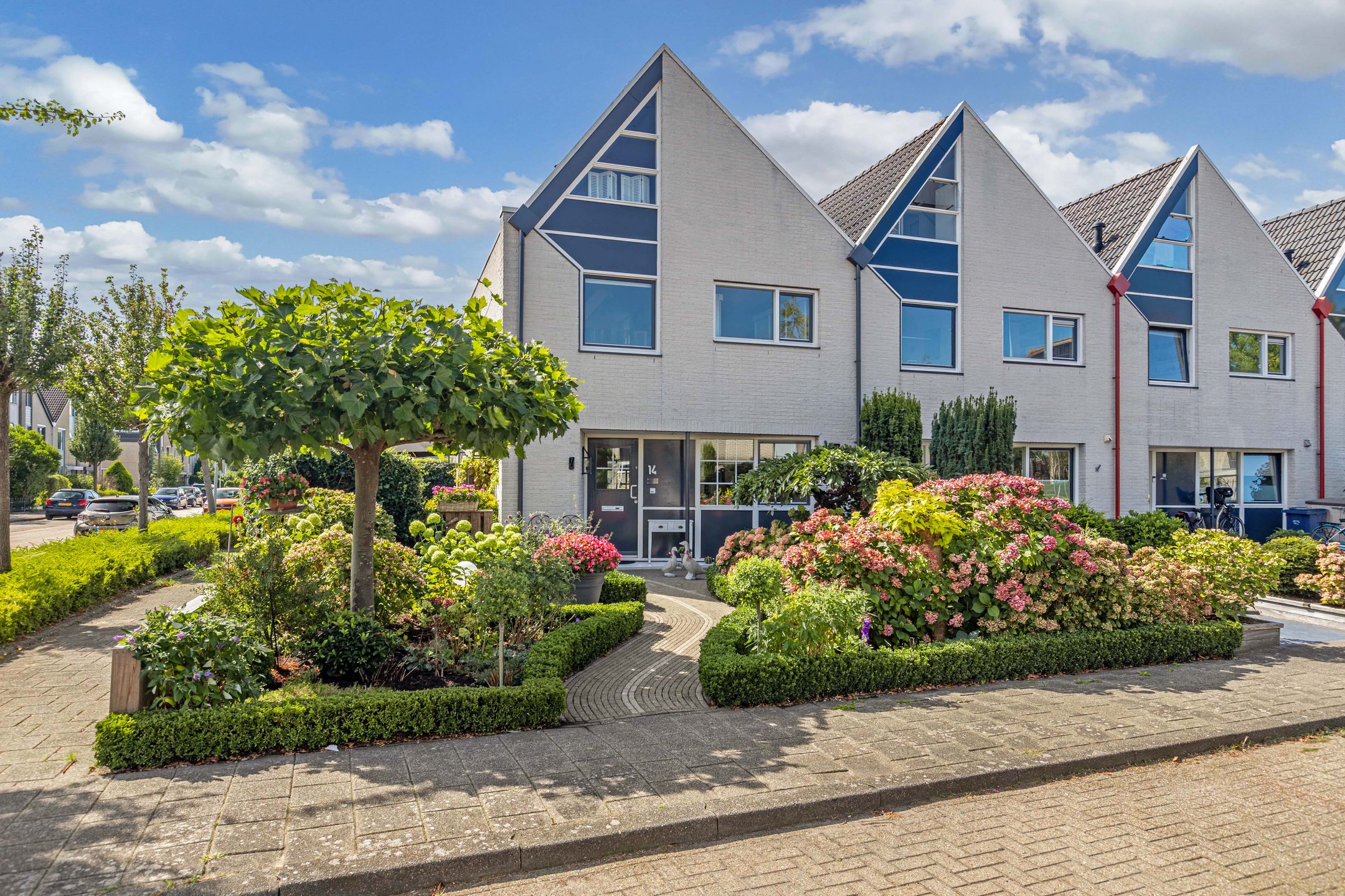 Foto van Schalmeistraat 14, Almere