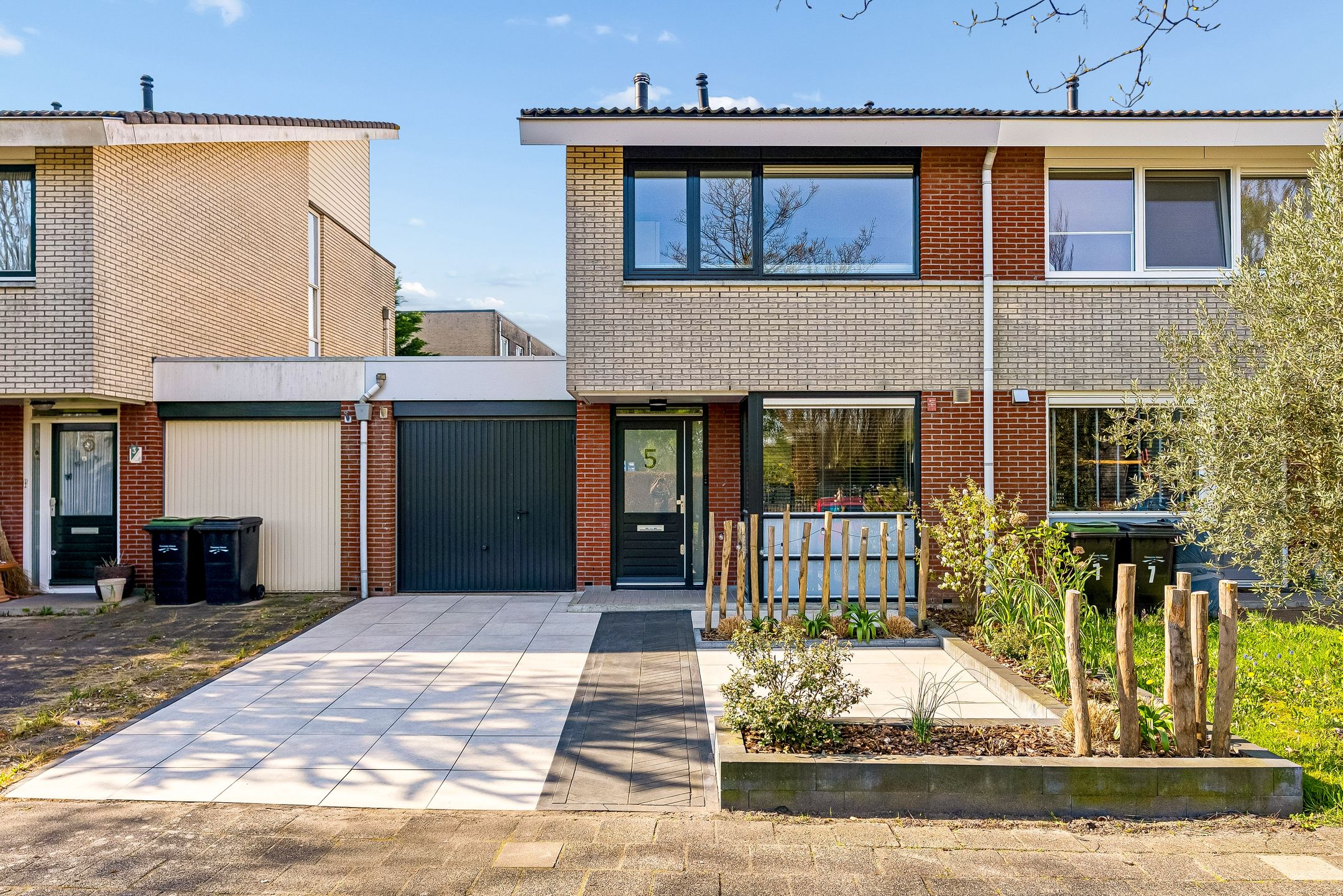 Foto van Andantestraat 5, Almere