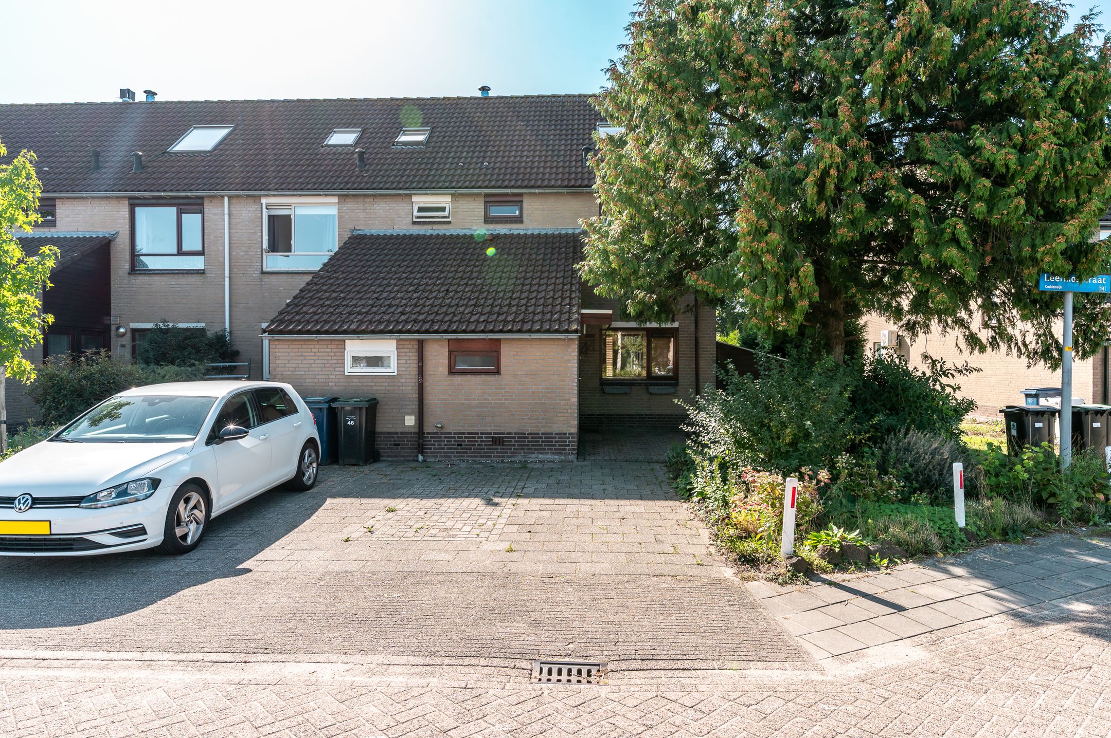 Foto van Leermosstraat 44, Almere