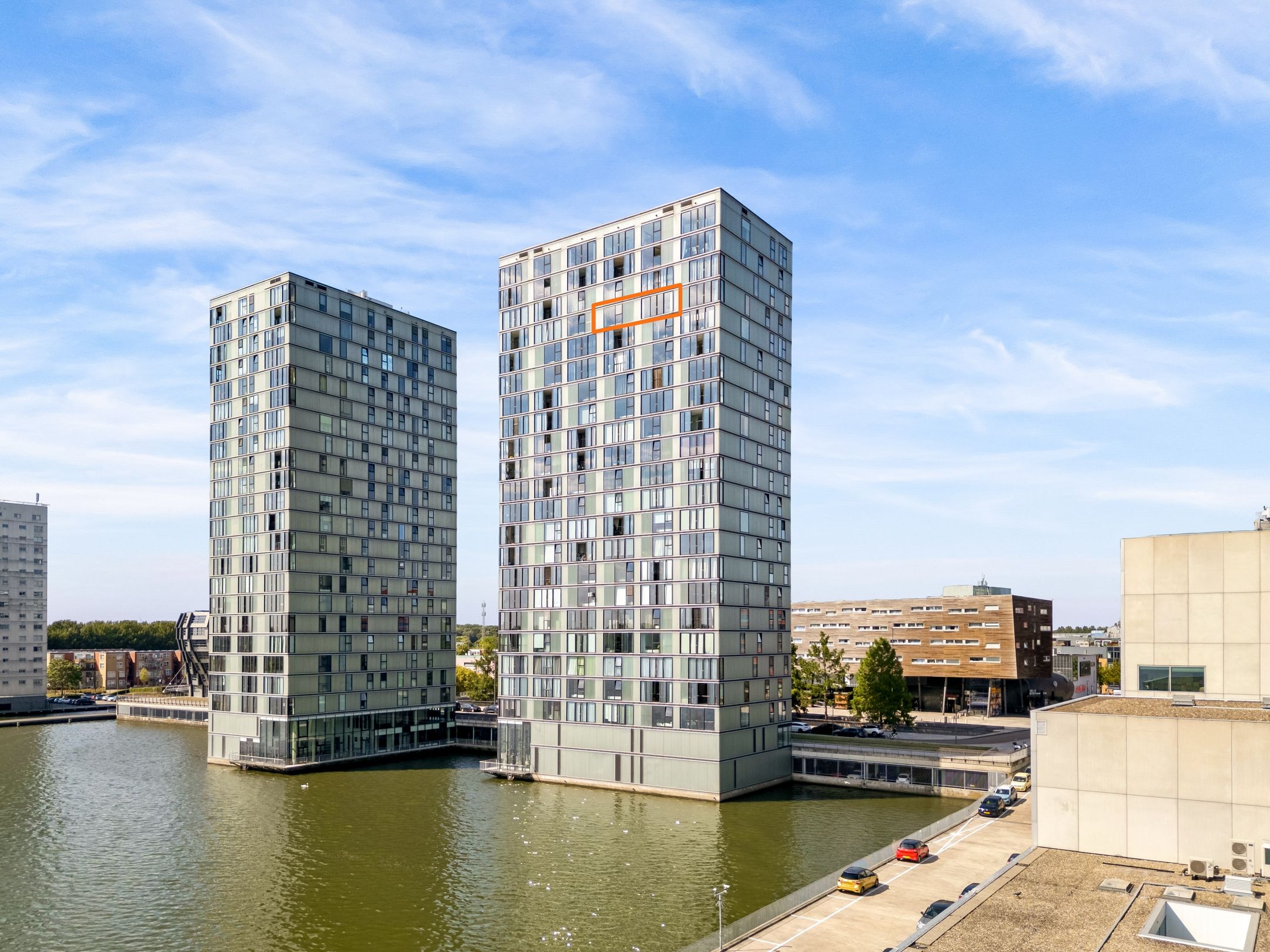 Foto van Koetsierbaan 143, Almere