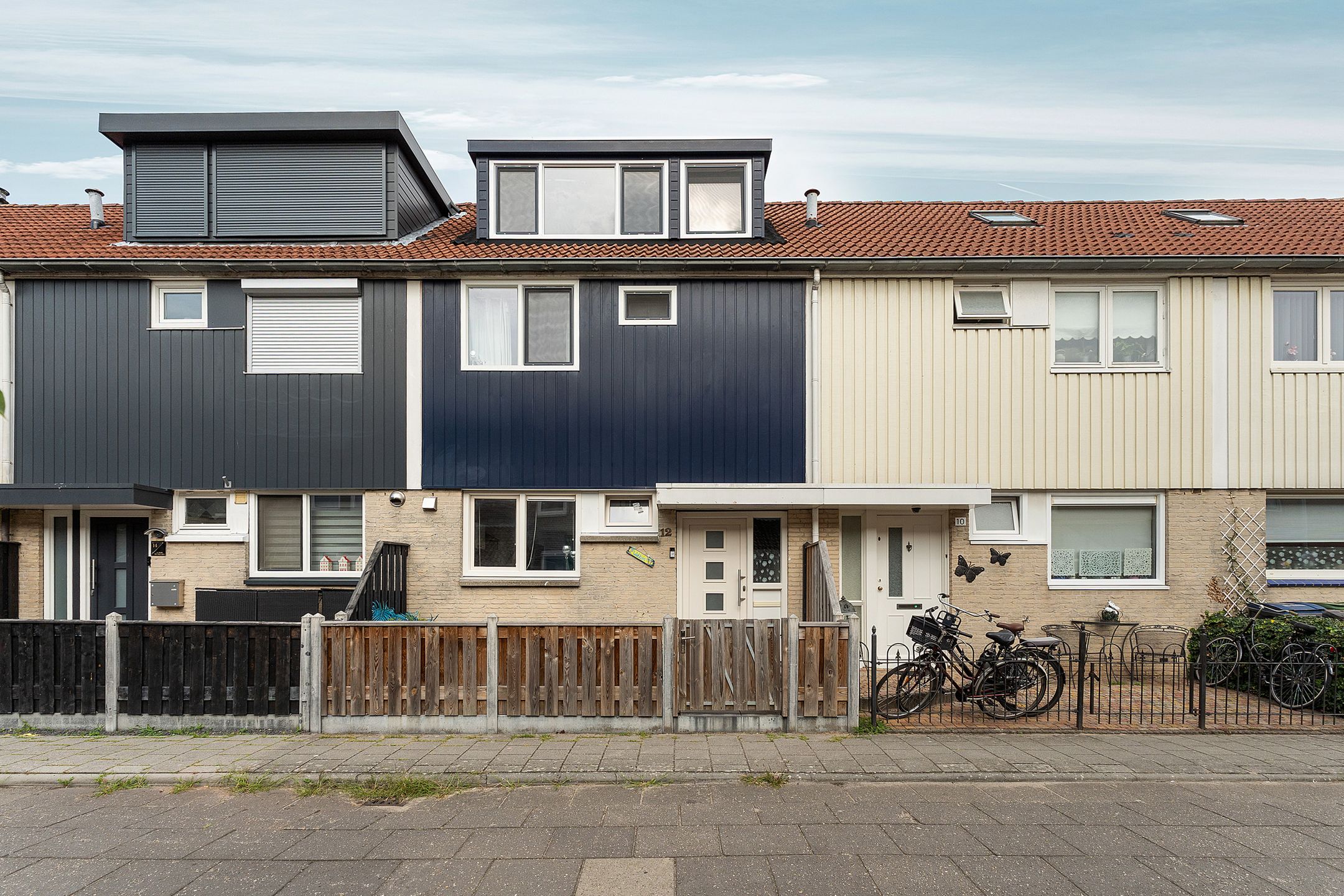 Foto van Dolfijnpad 12, Almere