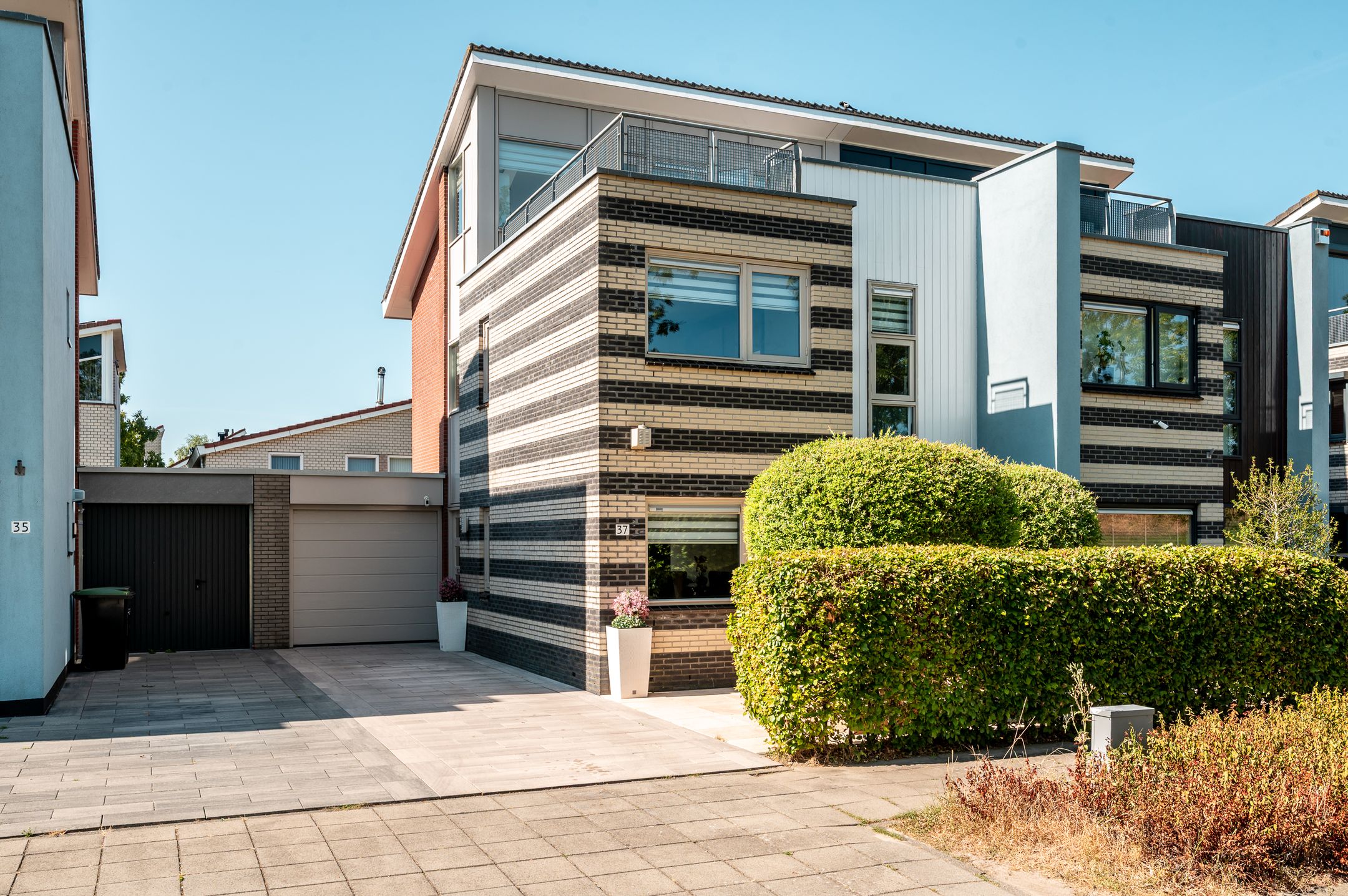 Foto van Jan Voermanstraat 37, Almere