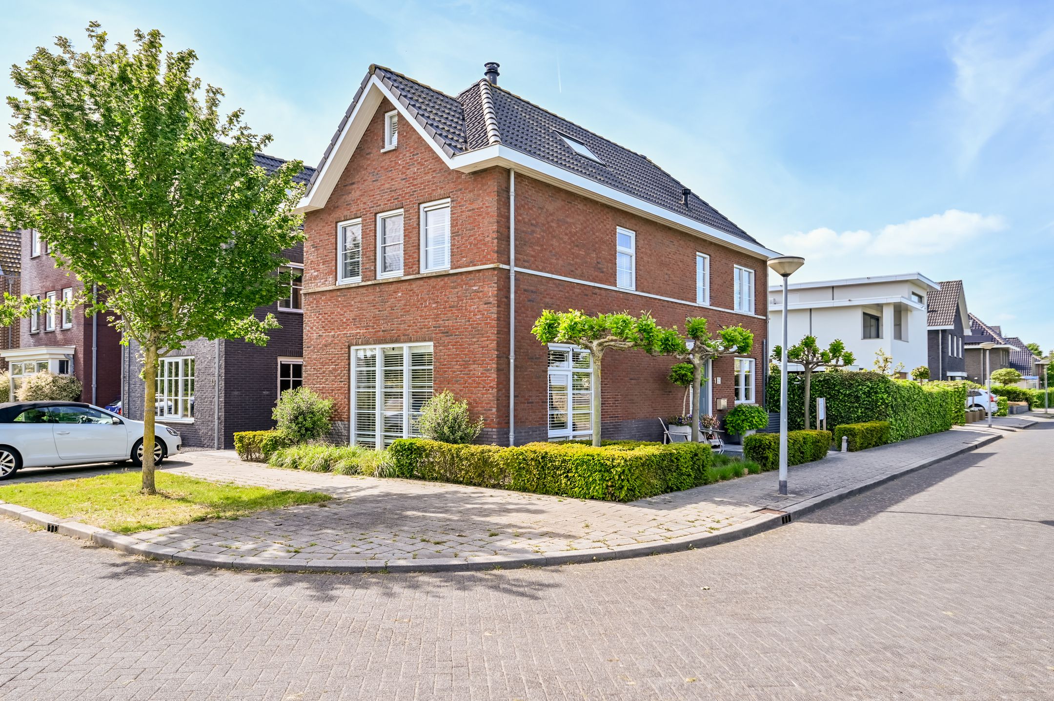 Foto van Kroonknoop 1, Almere