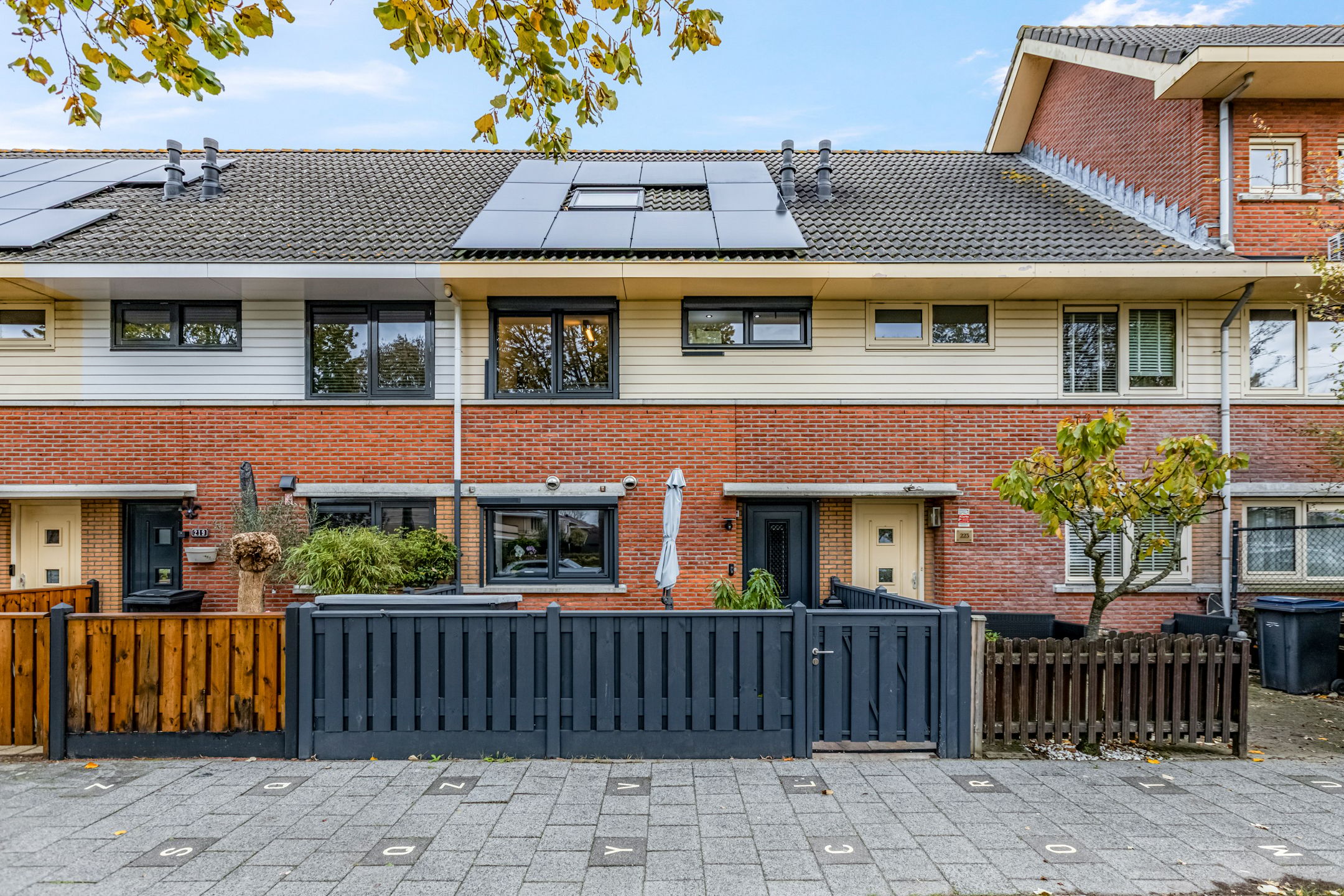 Foto van J.J. Slauerhoffstraat 221, Almere
