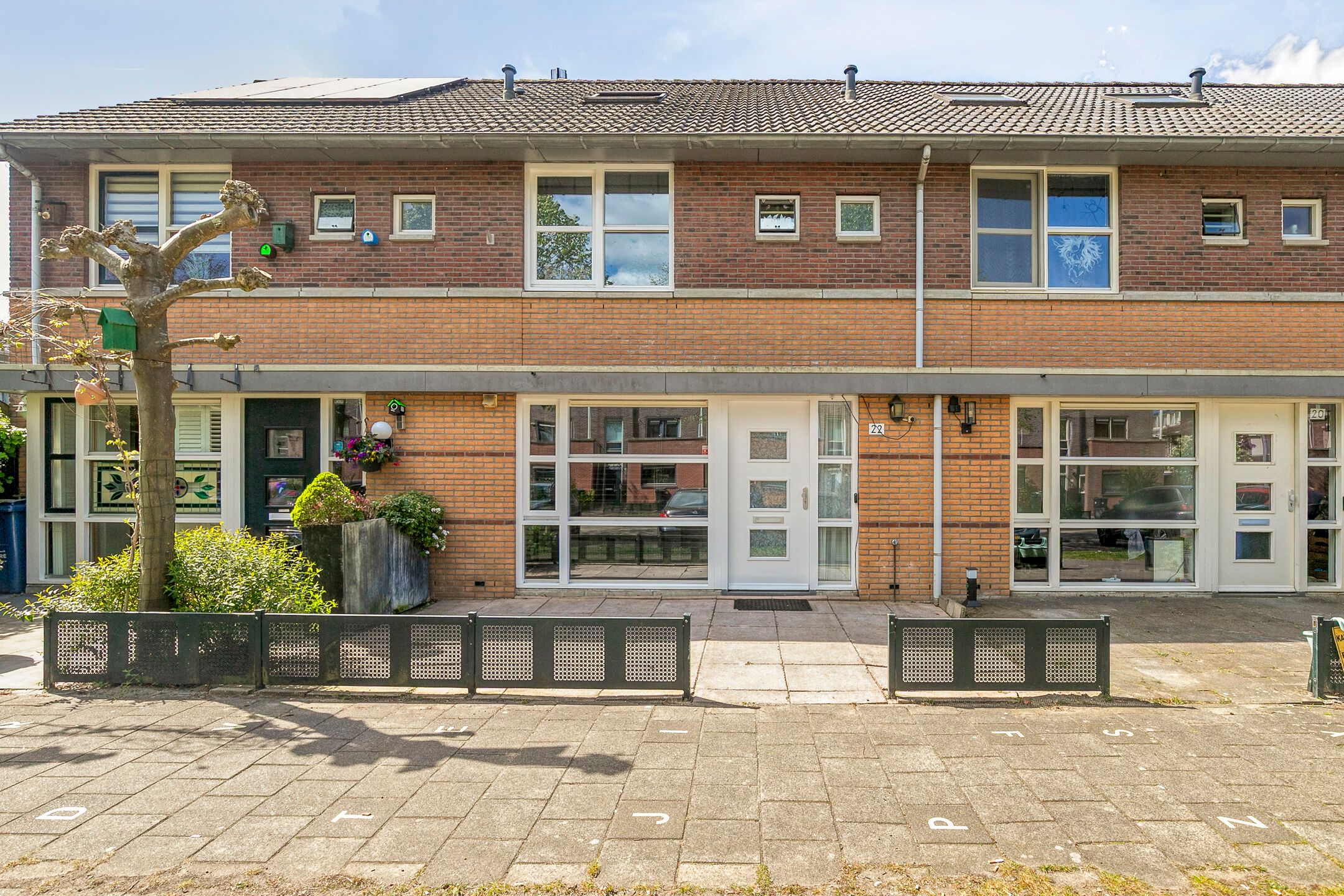 Foto van A. Roland Holststraat 22, Almere