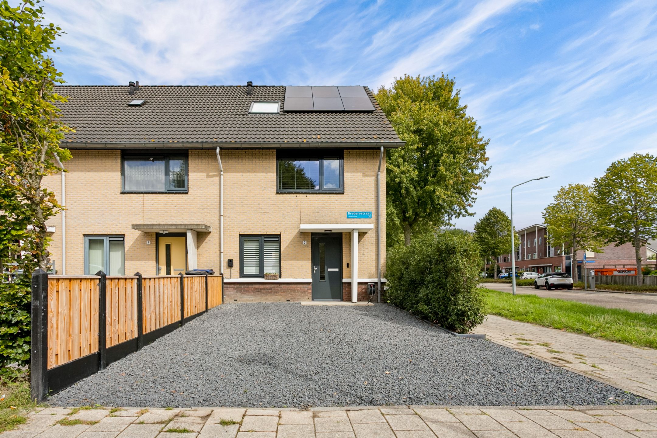 Foto van Brederostraat 2, Almere