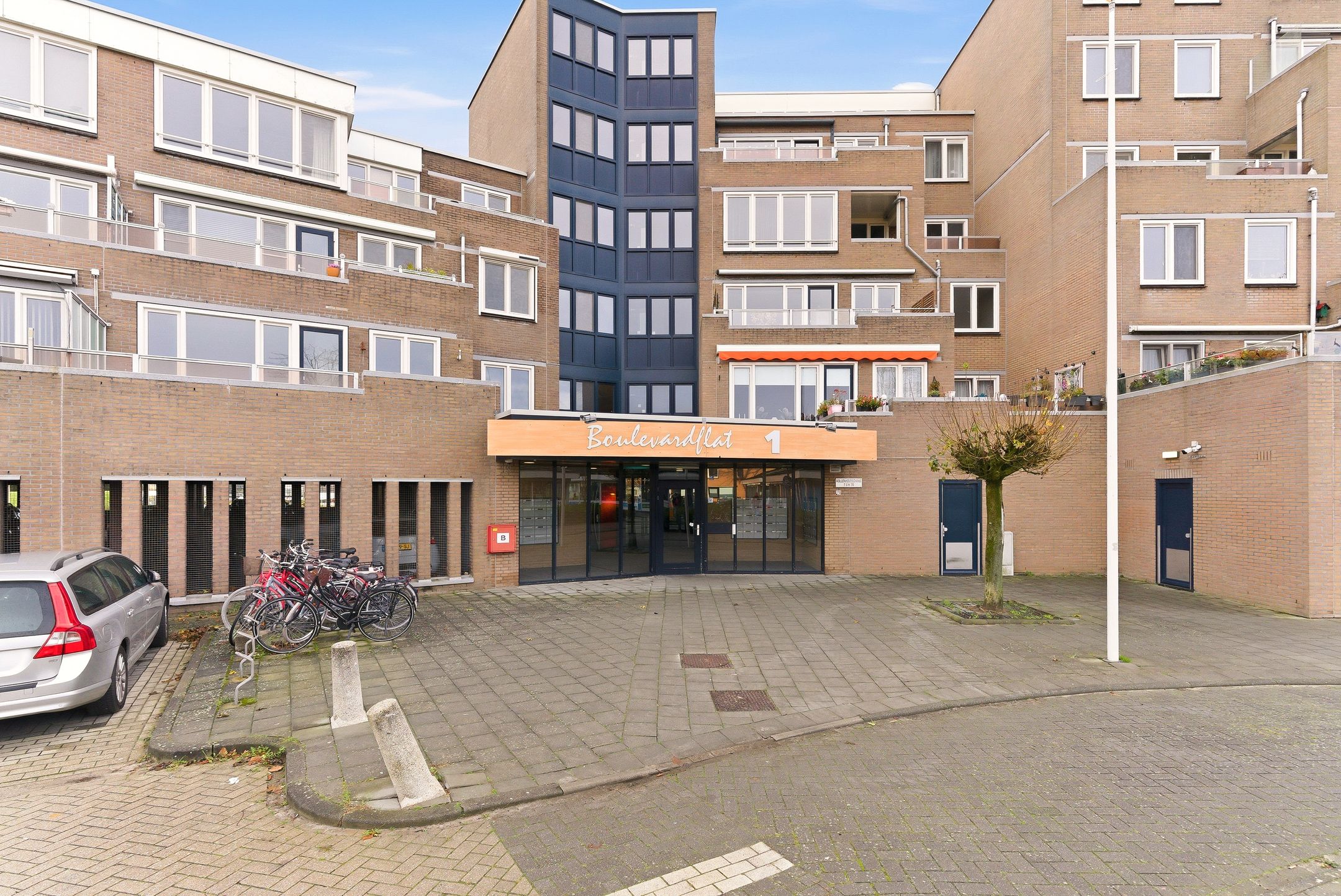 Foto van Vollenhoveschans 1, Almere