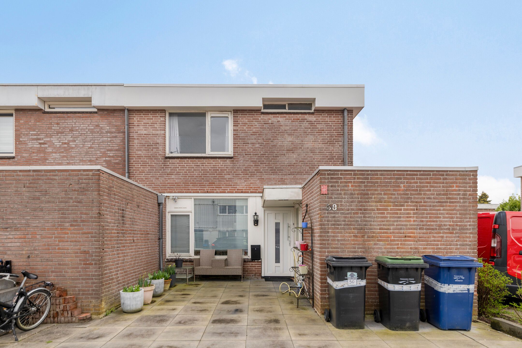 Foto van Vlaardingenstraat 50, Almere