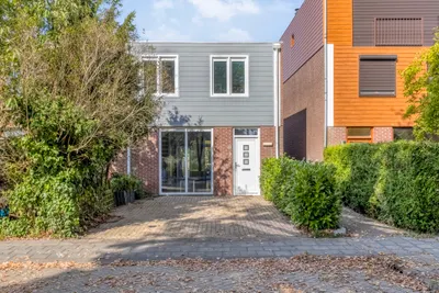 Foto van Eindhovenstraat 31, Almere