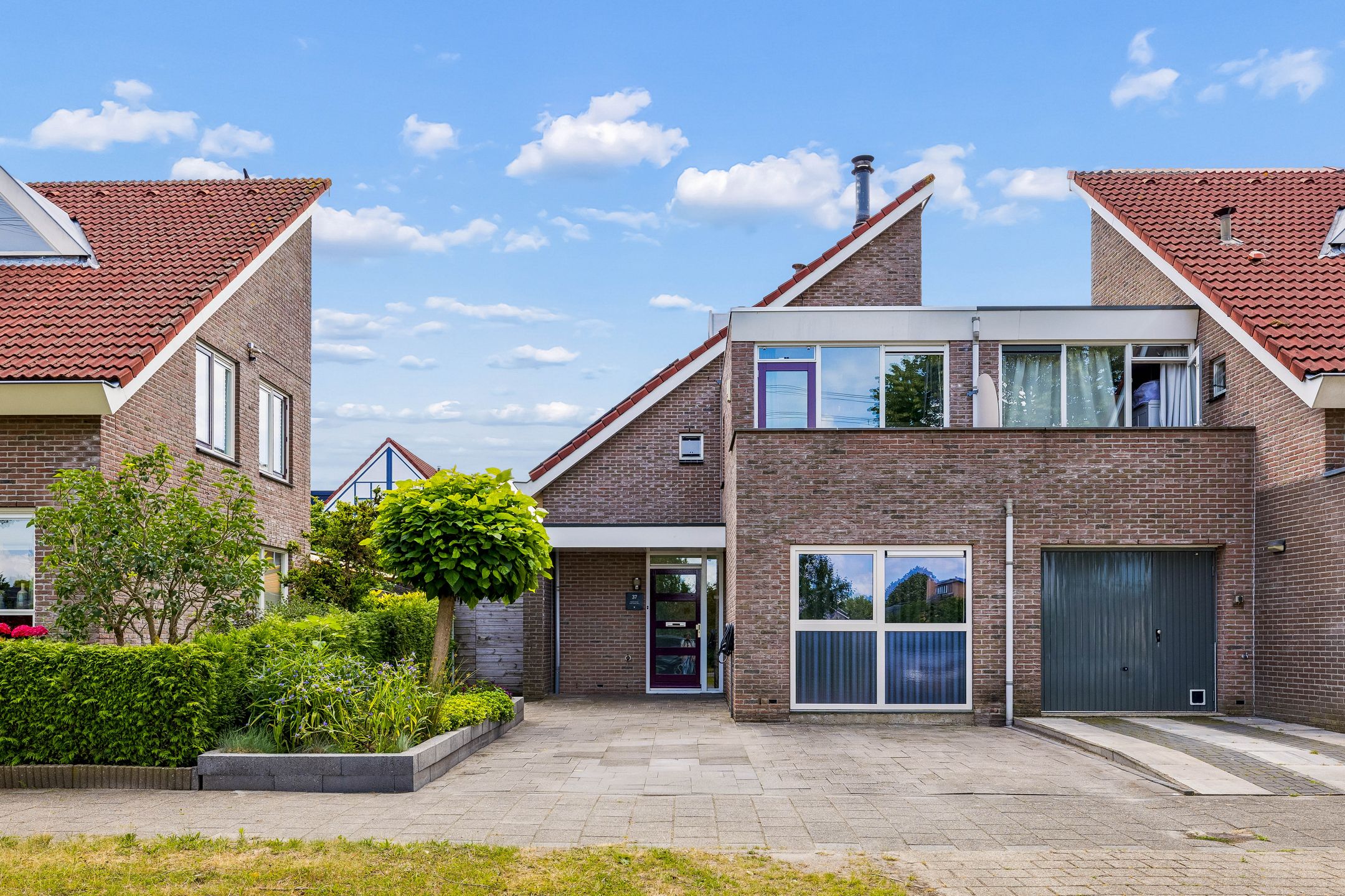 Foto van Romy Schneiderweg 37, Almere