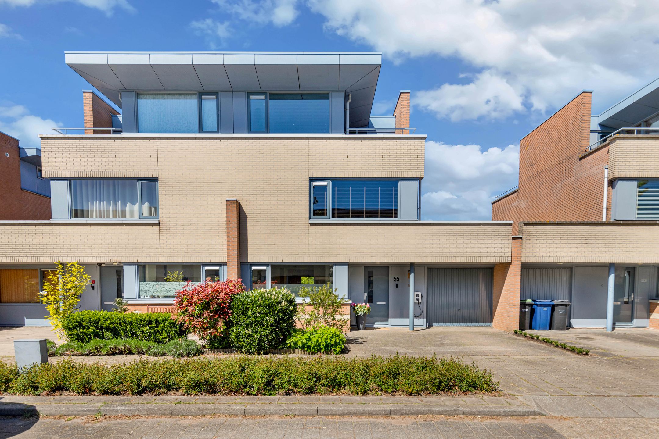Foto van Cecil B. de Millestraat 55, Almere