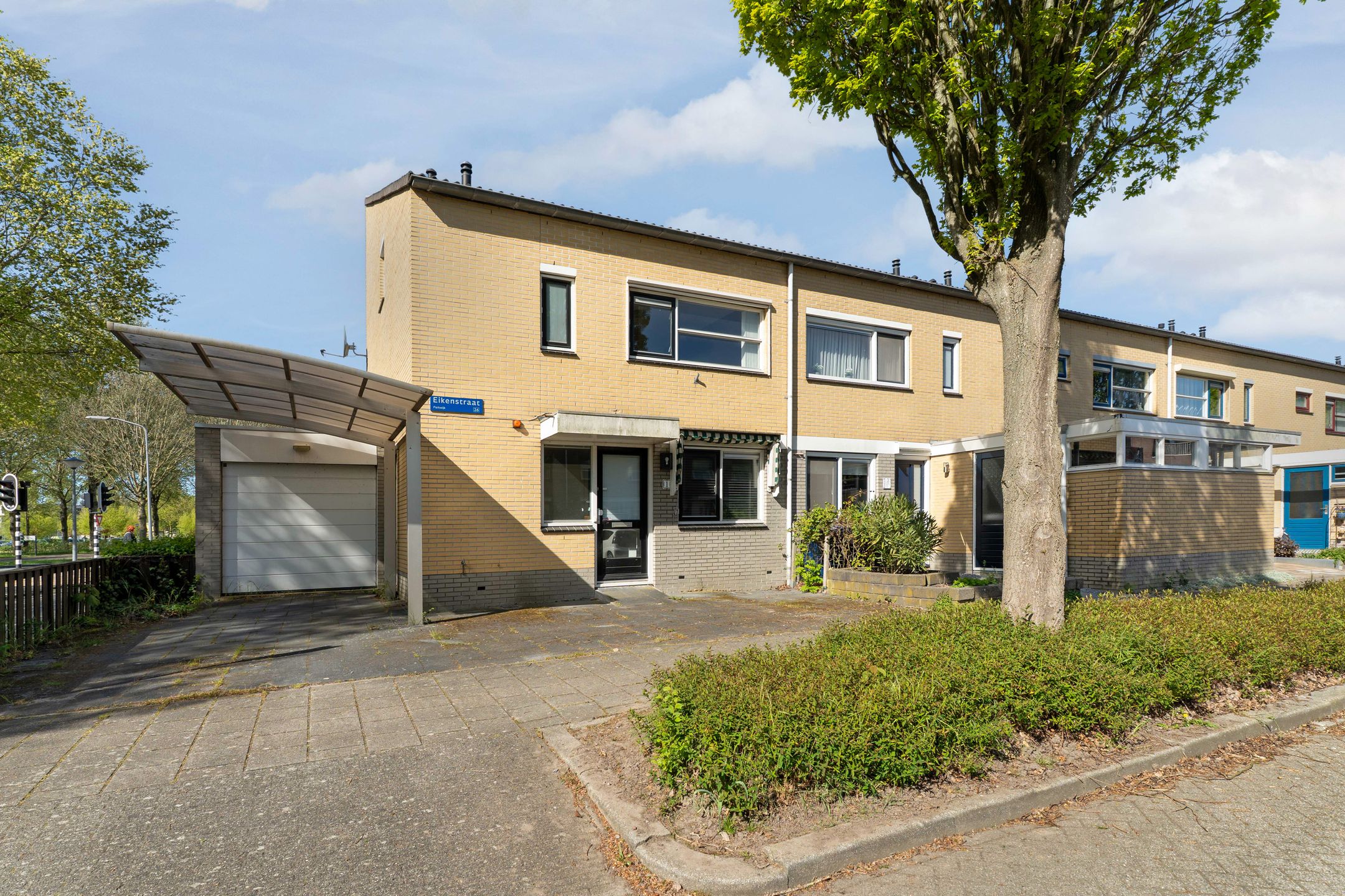 Foto van Eikenstraat 1, Almere
