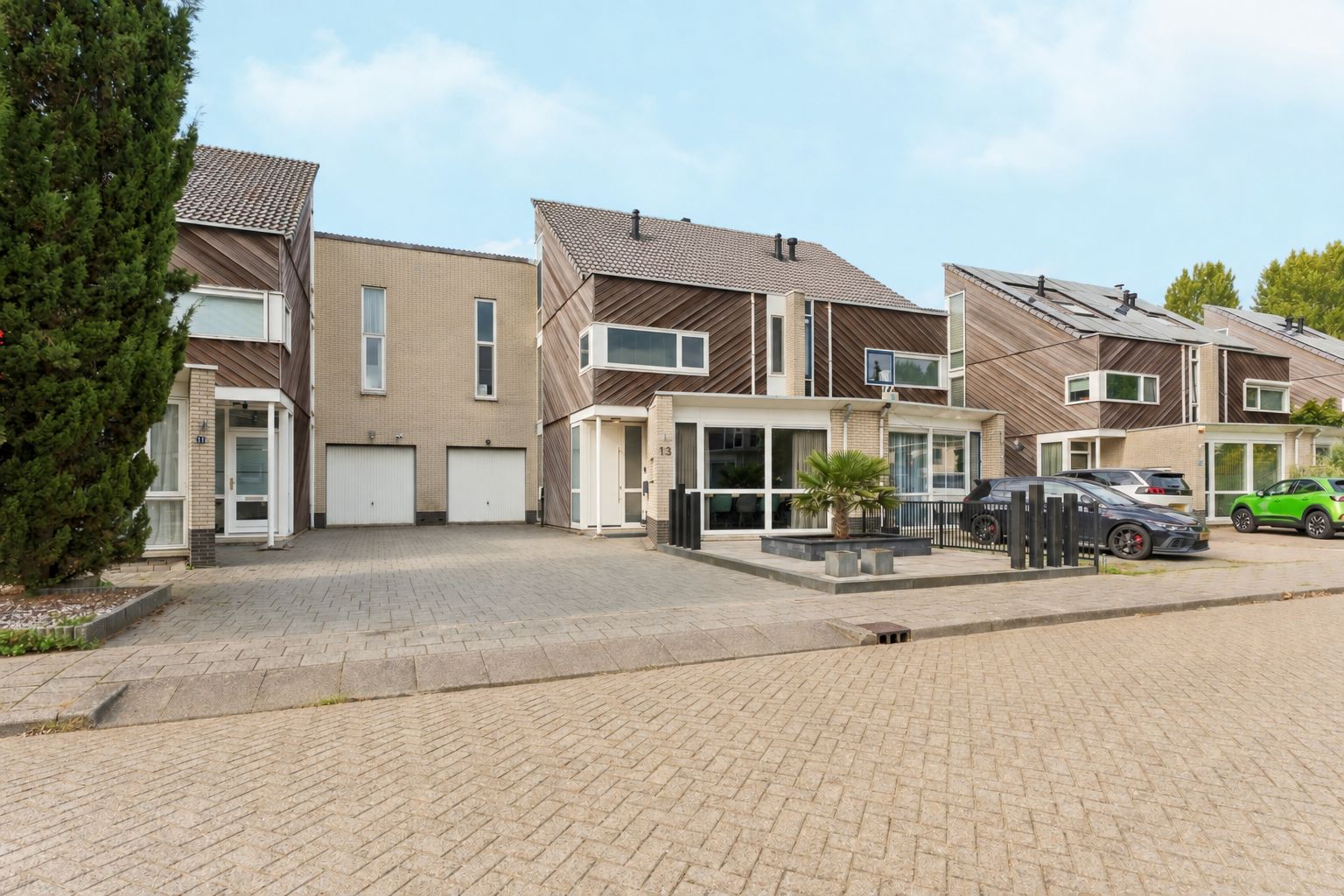 Foto van Aardbeienstraat 13, Almere