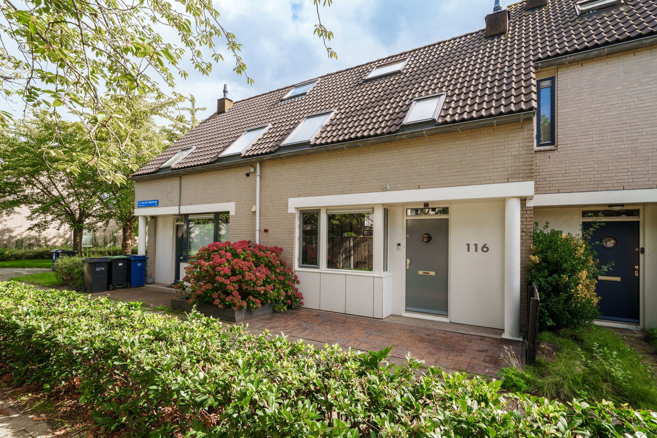 Foto van L.C. van der Vlugtstraat 116, Almere