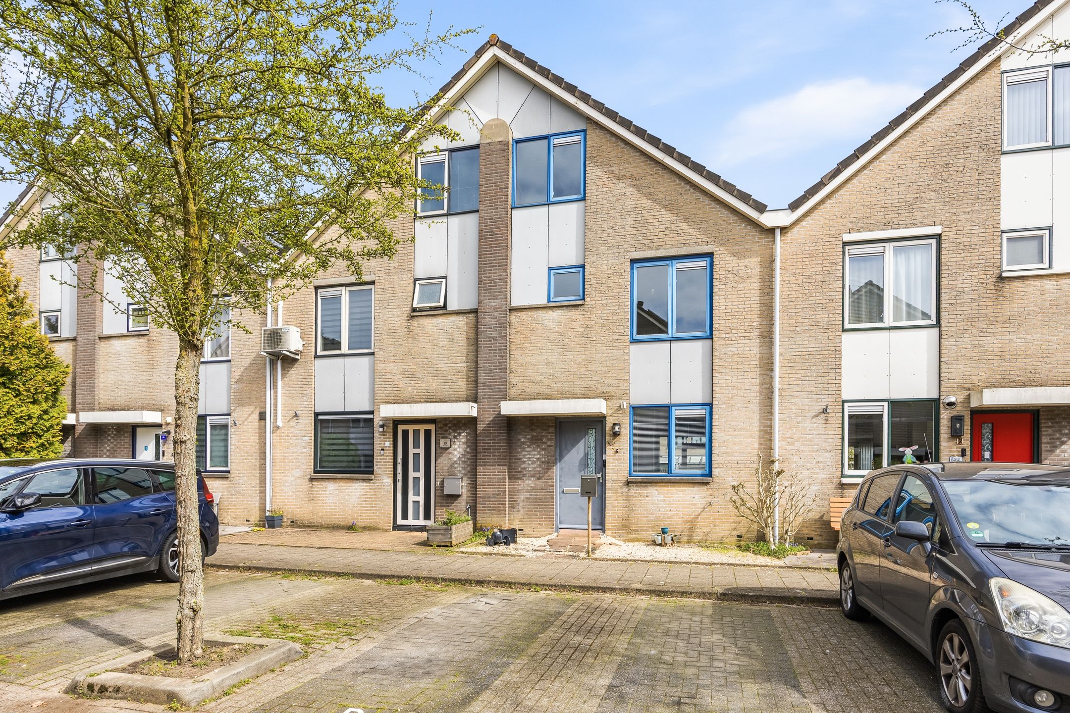 Foto van Menkemaborgstraat 8, Almere