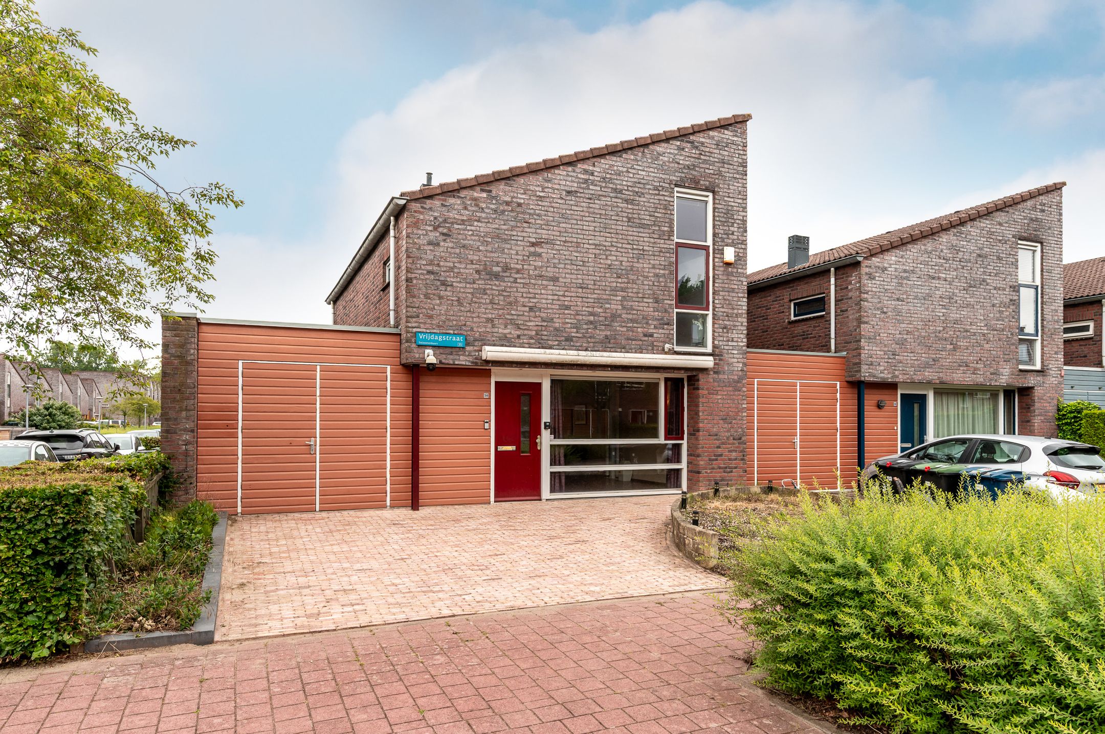 Foto van Vrijdagstraat 34, Almere