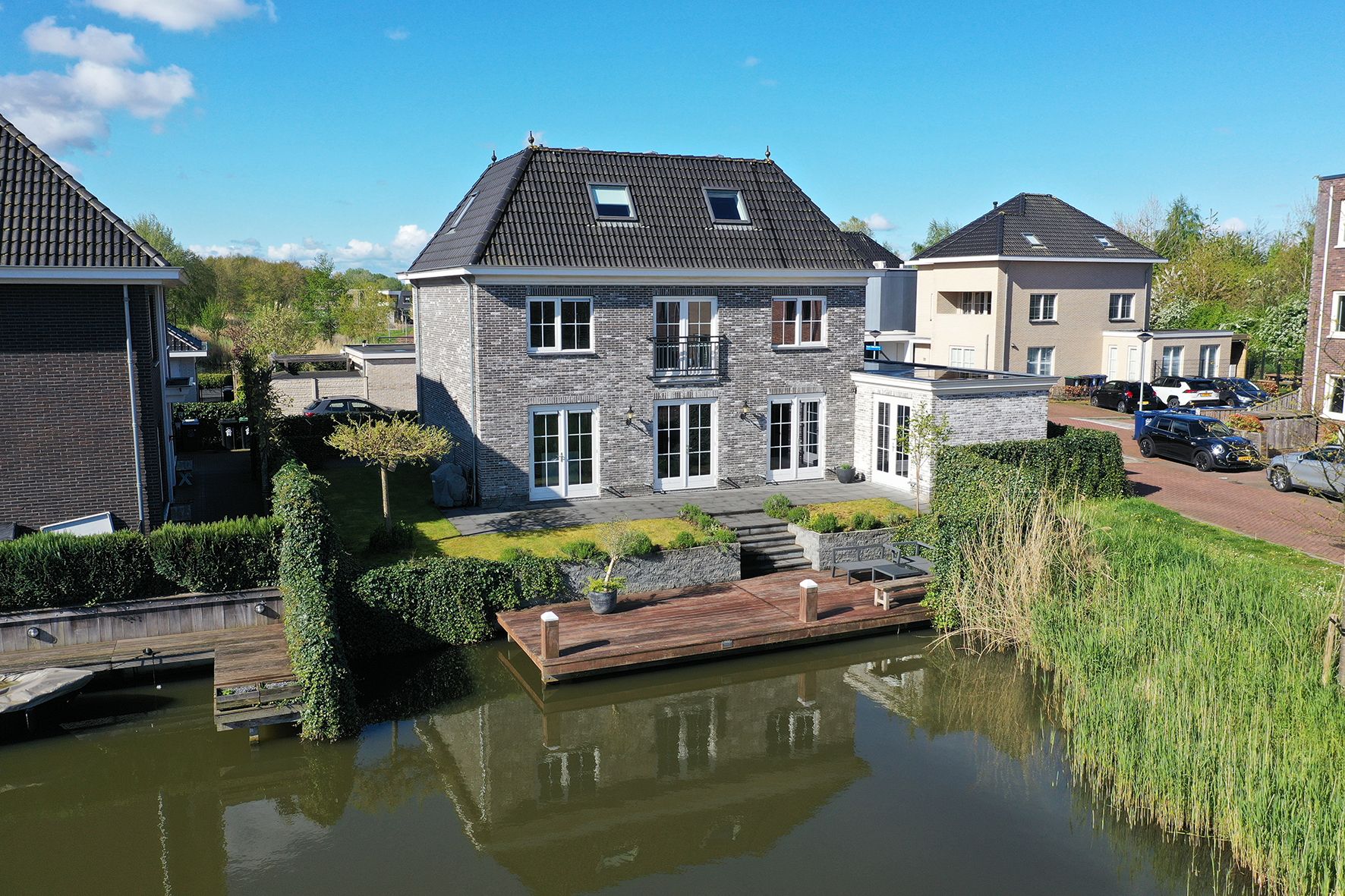 Foto van Douwe Dabbertstraat 16, Almere