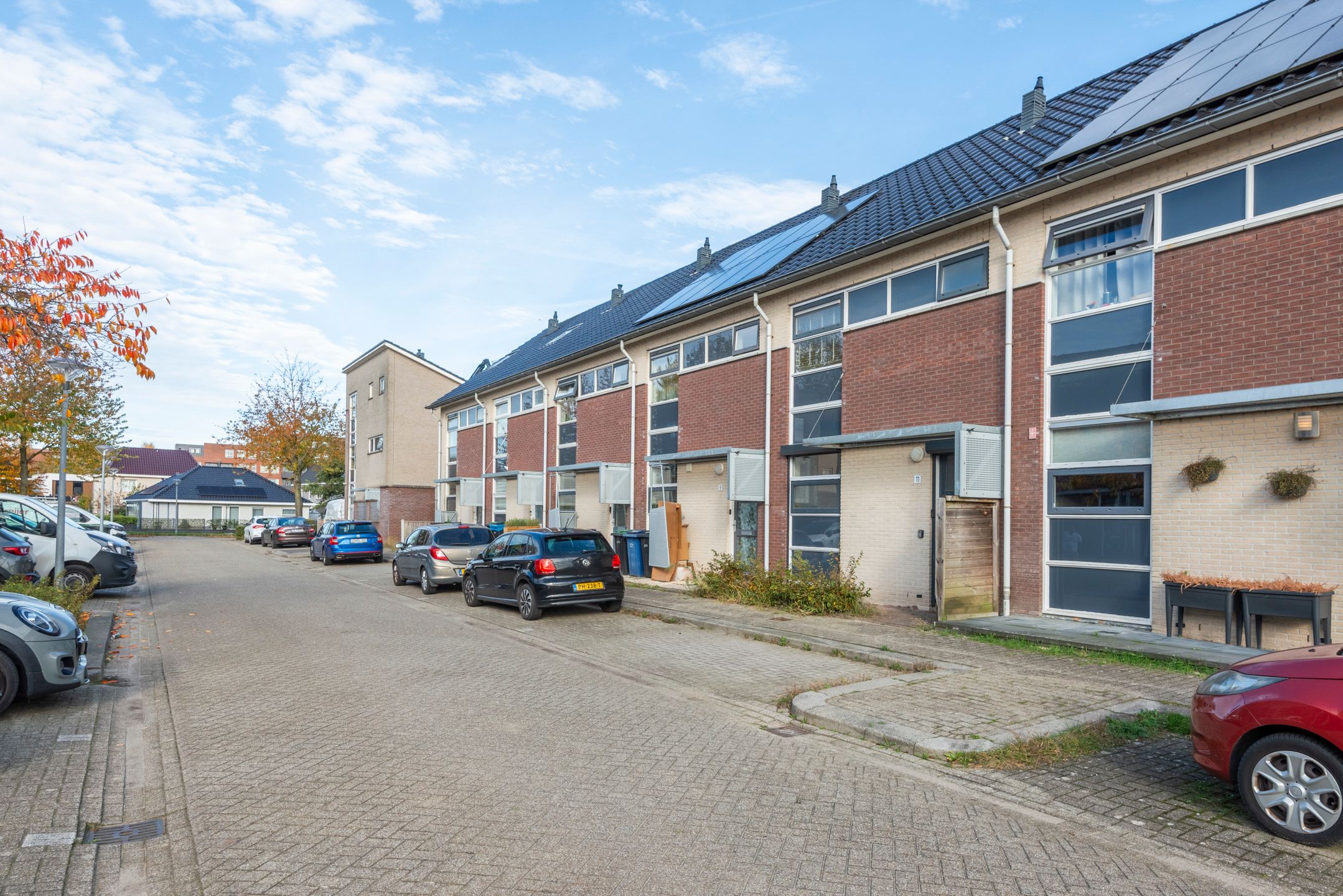Foto van Olle Kapoenstraat 11, Almere