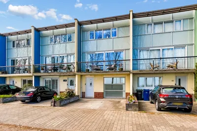Foto van Albaststraat 47, Almere