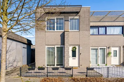 Foto van Kretastraat 102, Almere
