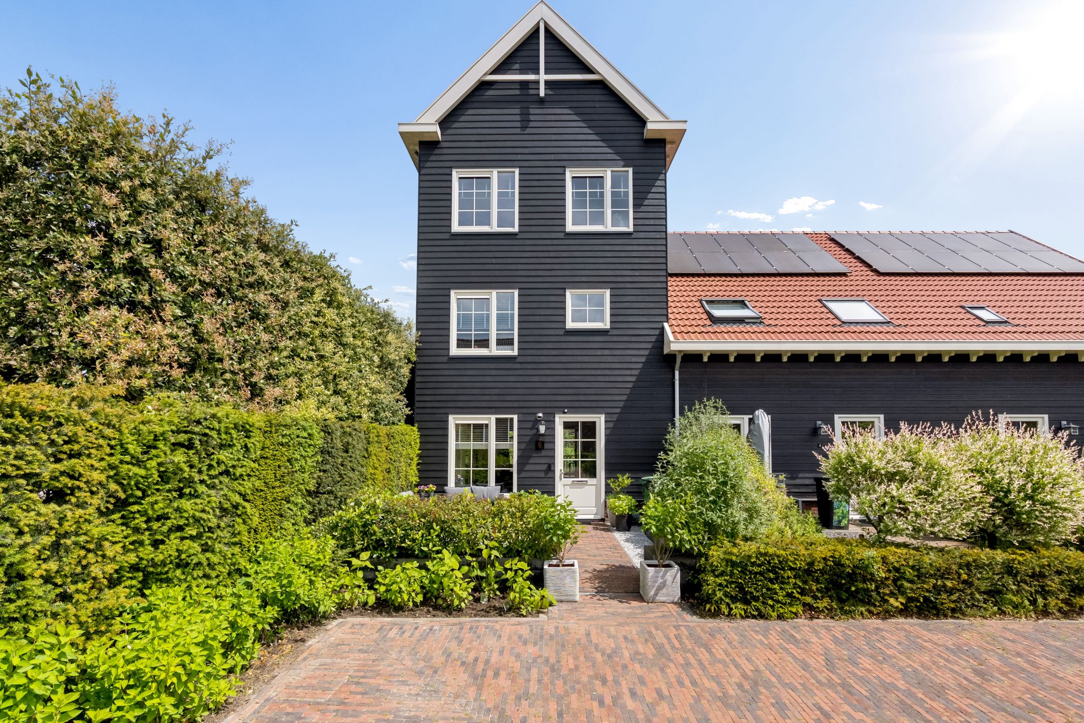 Foto van Frits Zernikestraat 6, Almere