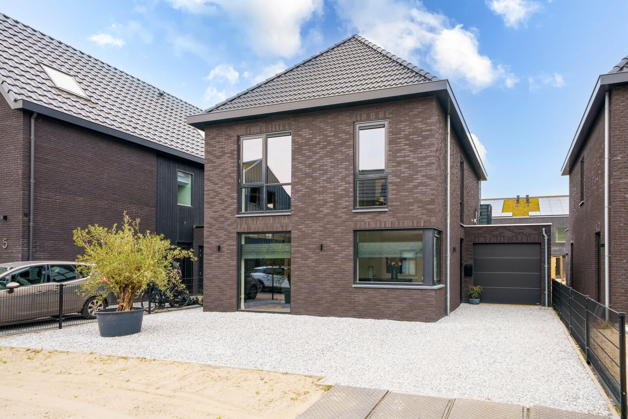 Foto van Rudolf Mössbauerstraat 7, Almere
