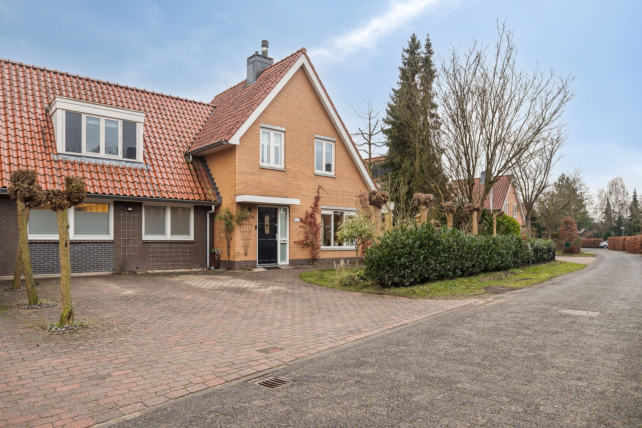 Foto van Kiekendieflaan 16, Almere