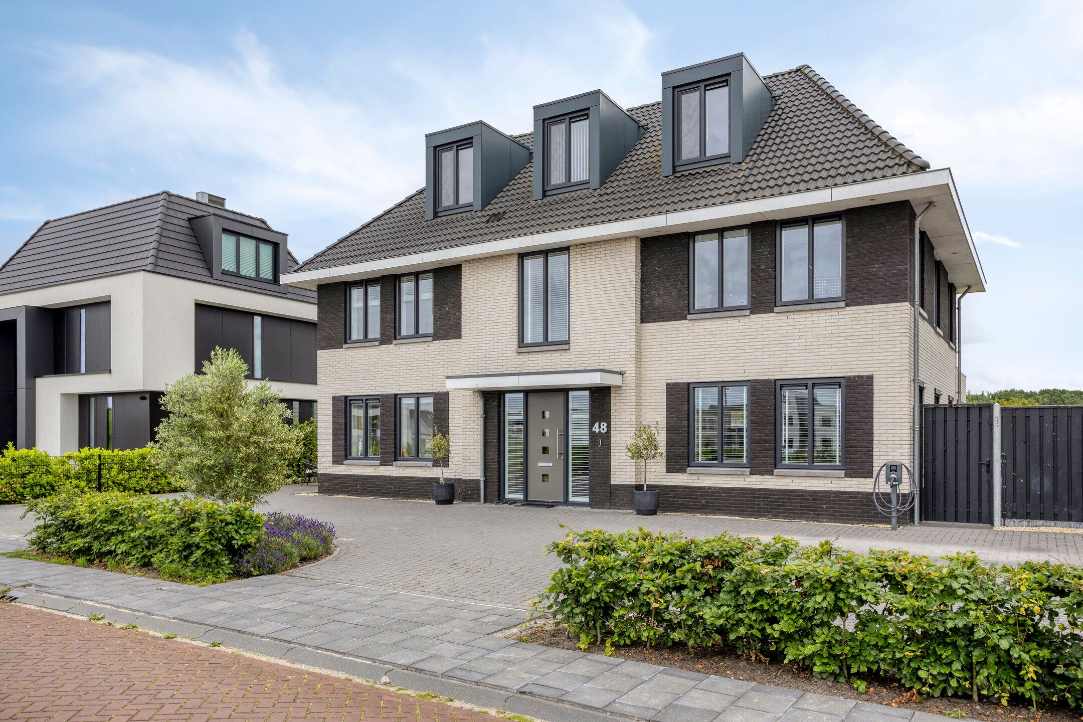 Foto van Zilvermeeuwlaan 48, Almere