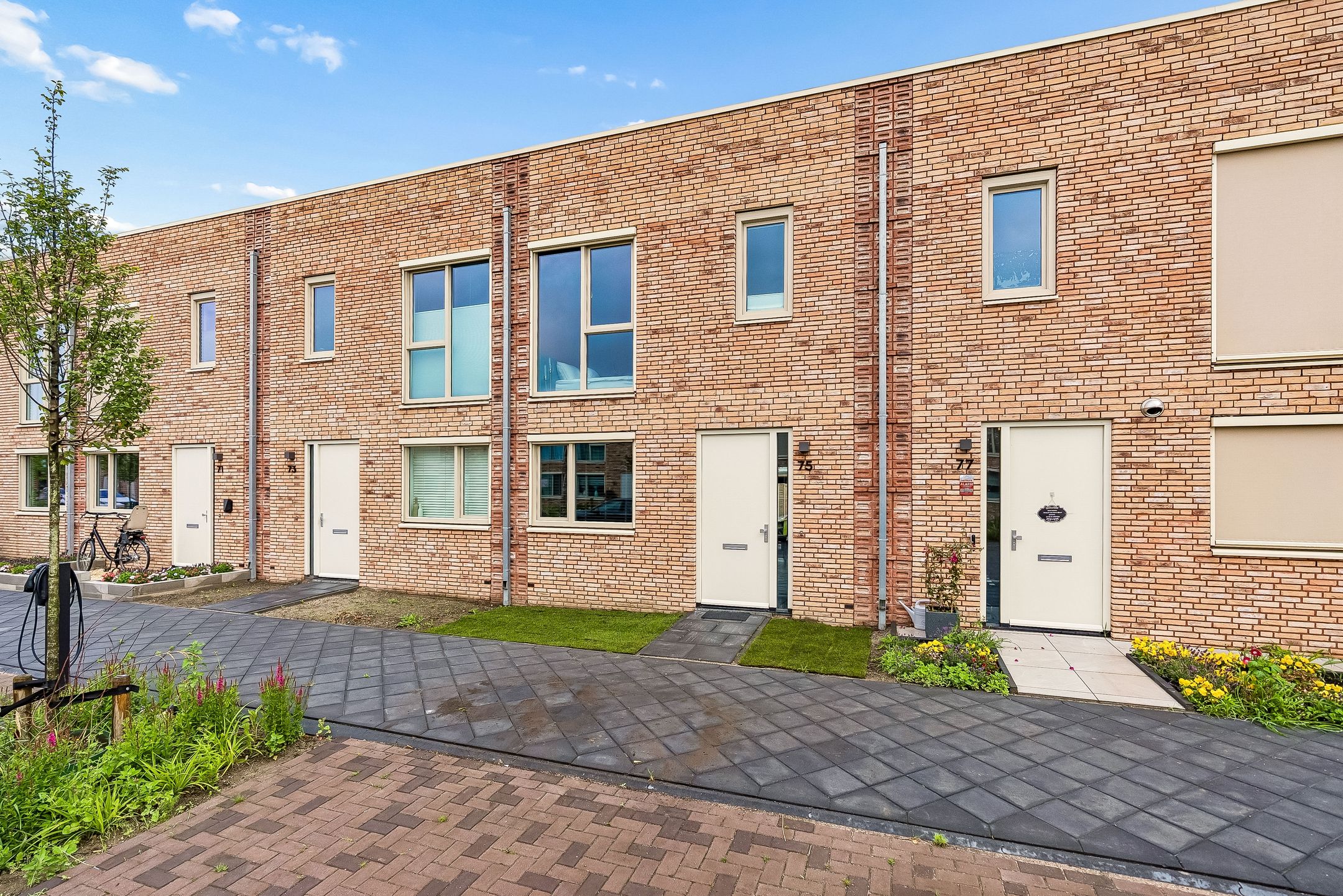 Foto van Anna J. Cooperstraat 75, Almere