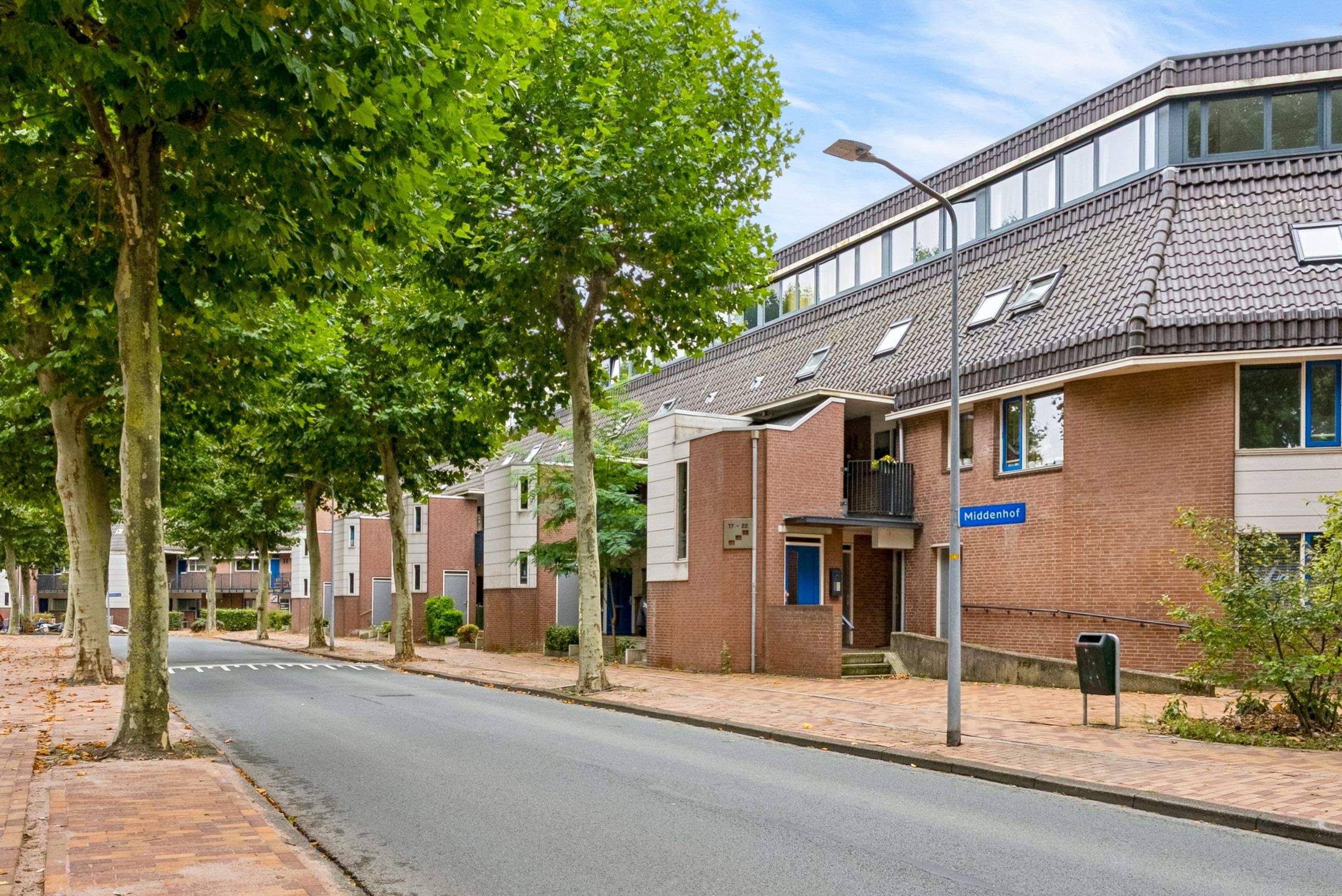 Foto van Middenhof 27, Almere