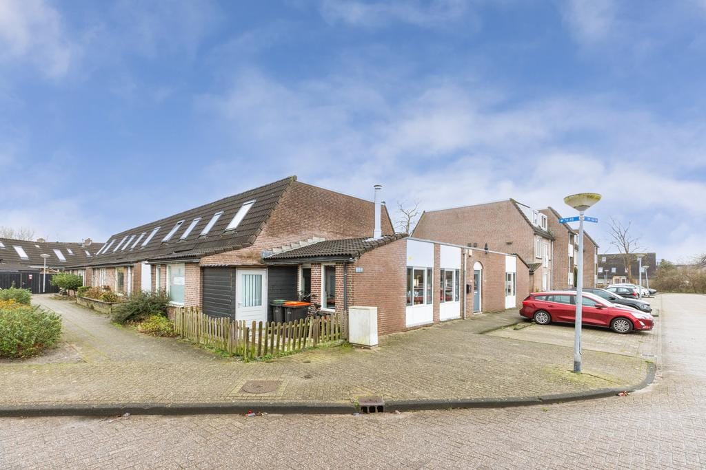 Foto van Jaagmeent 72, Almere
