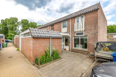 Foto van Achterwerf 97, Almere Eindwoning