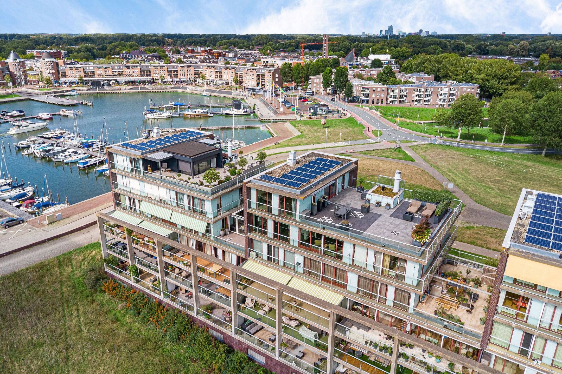 Foto van Veerkade 130, Almere