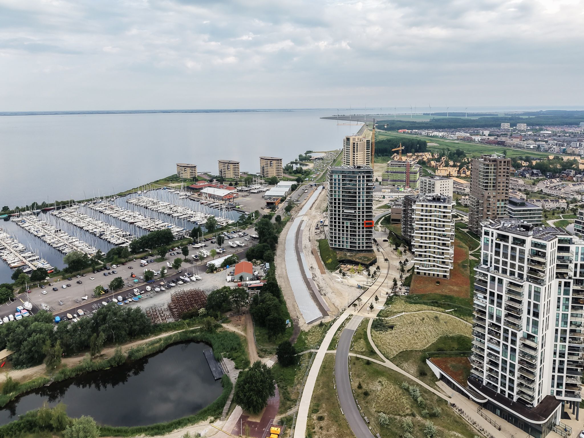 Foto van Zeeduinweg 251, Almere
