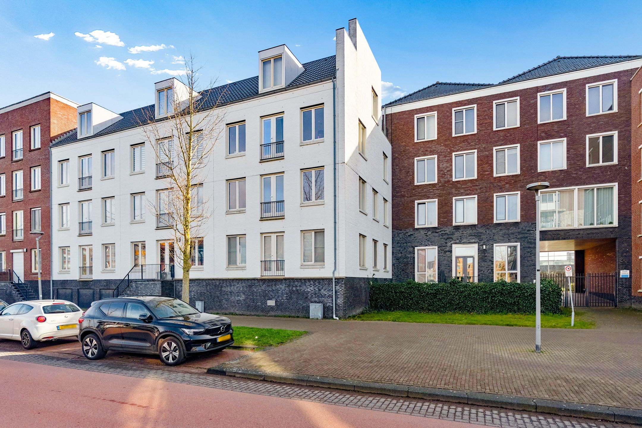 Foto van Hongarijehof 15, Almere
