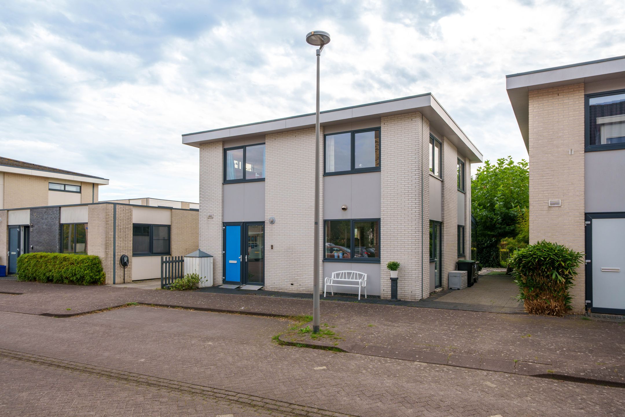 Foto van Amorstraat 10, Almere