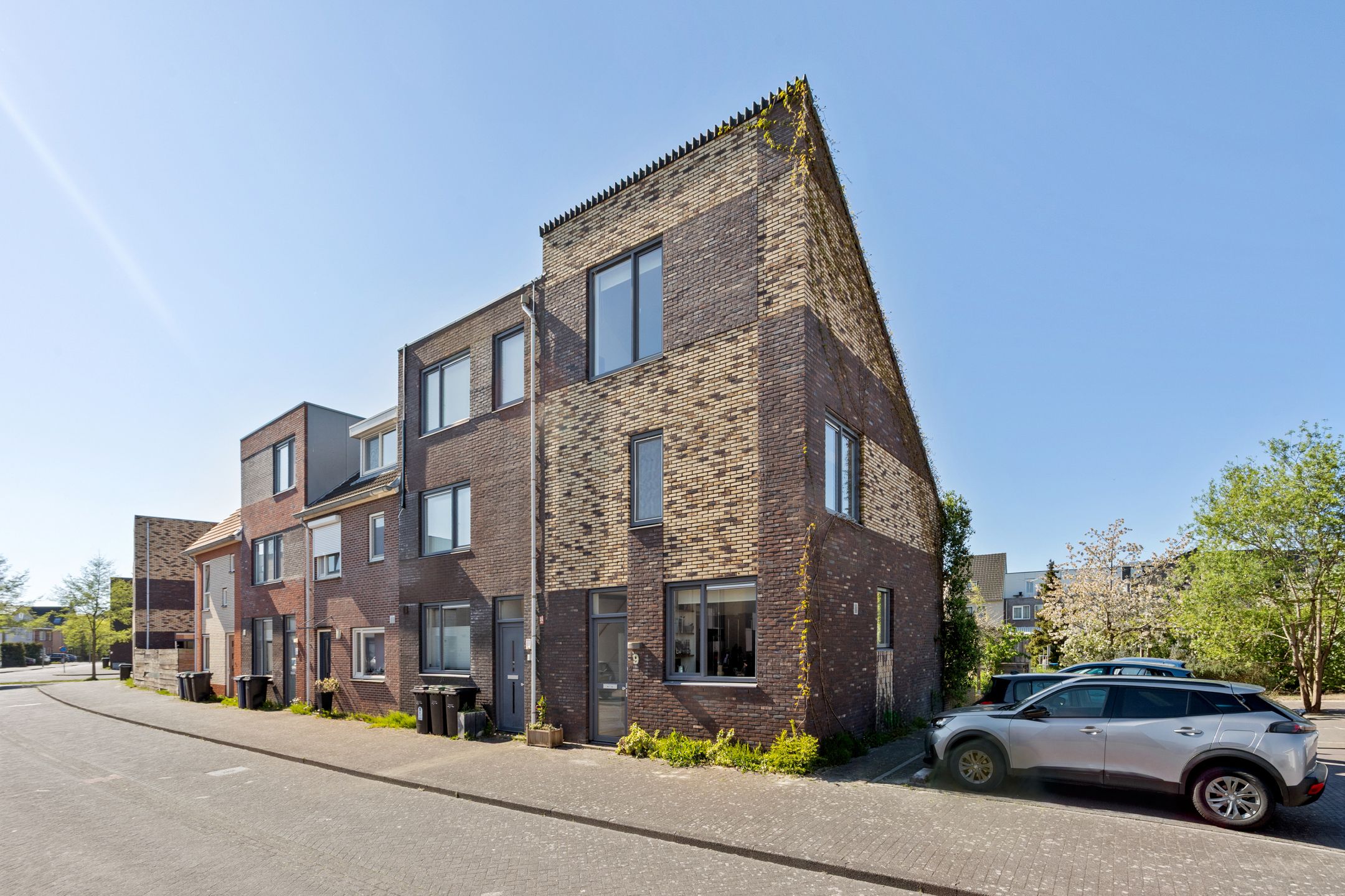 Foto van Amorstraat 9, Almere