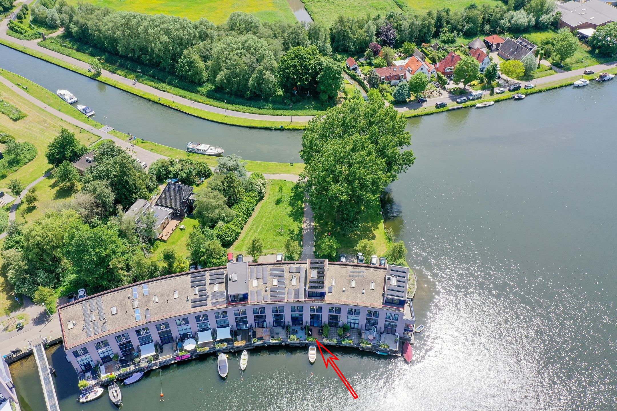 Foto van Aquamarin 5, Weesp