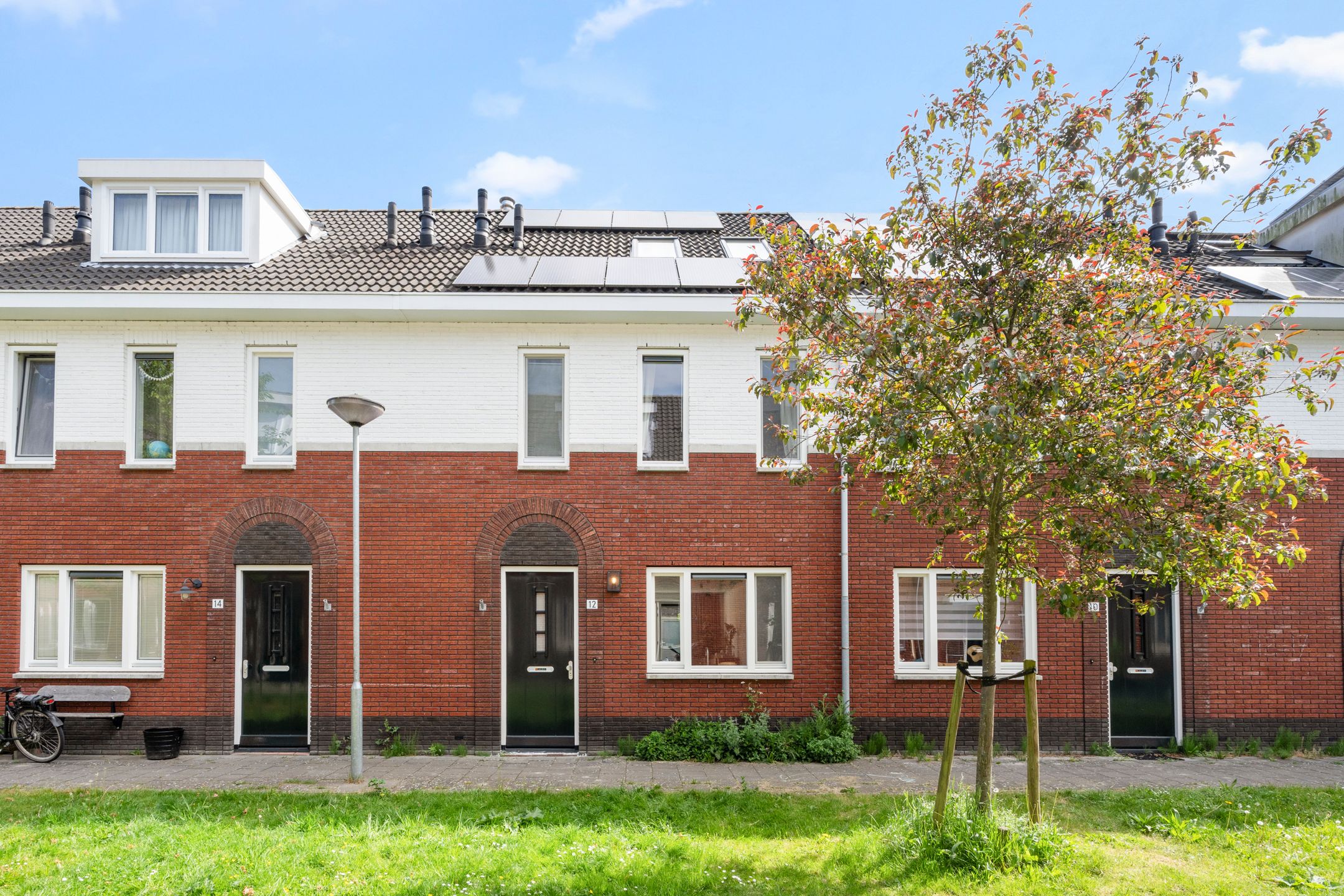 Foto van Jan van Beverenstraat 12, Weesp