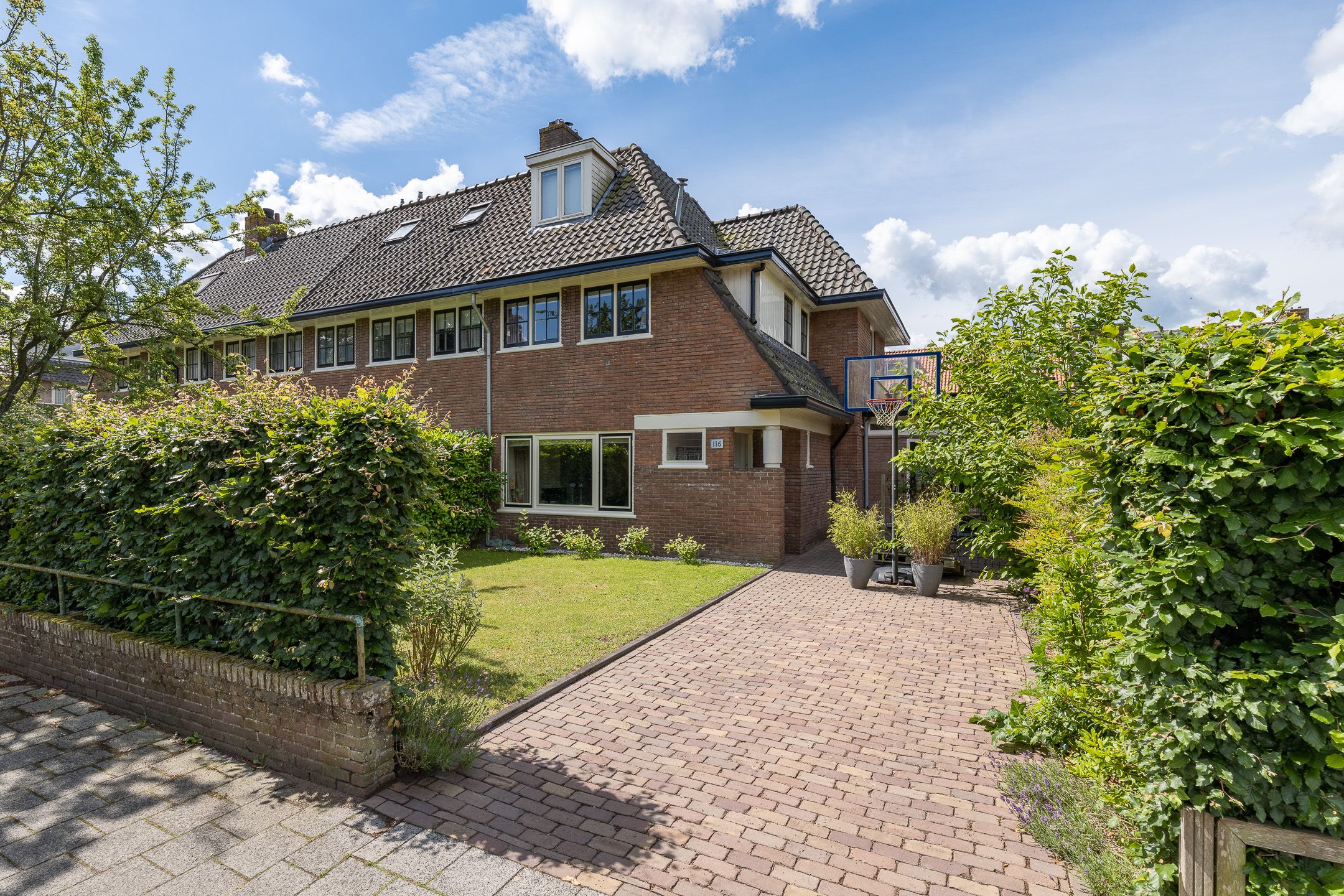 Foto van K.P.C. de Bazelstraat 116, Bussum