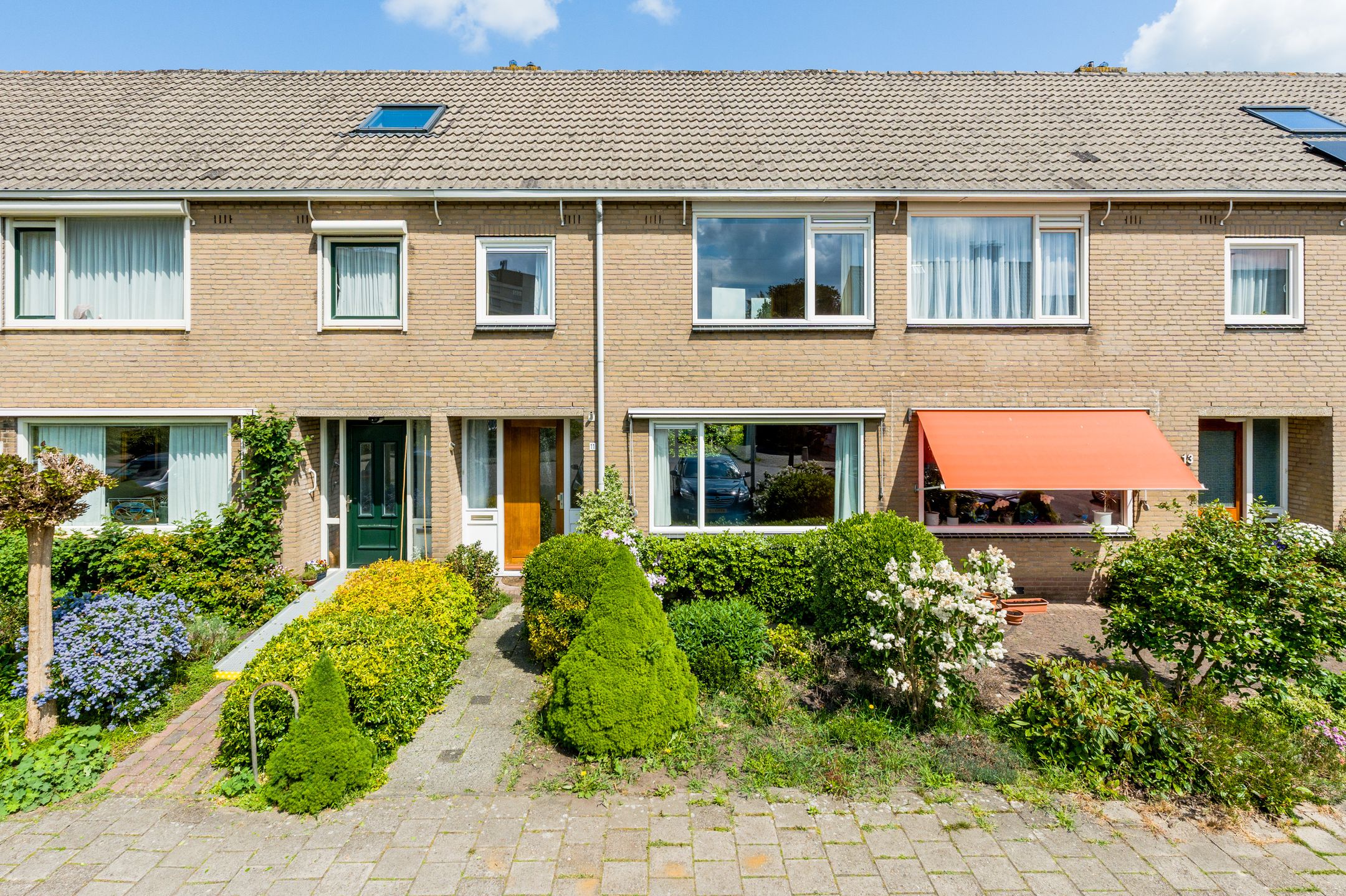 Foto van Van Eerbeeklaan 11, Uithoorn